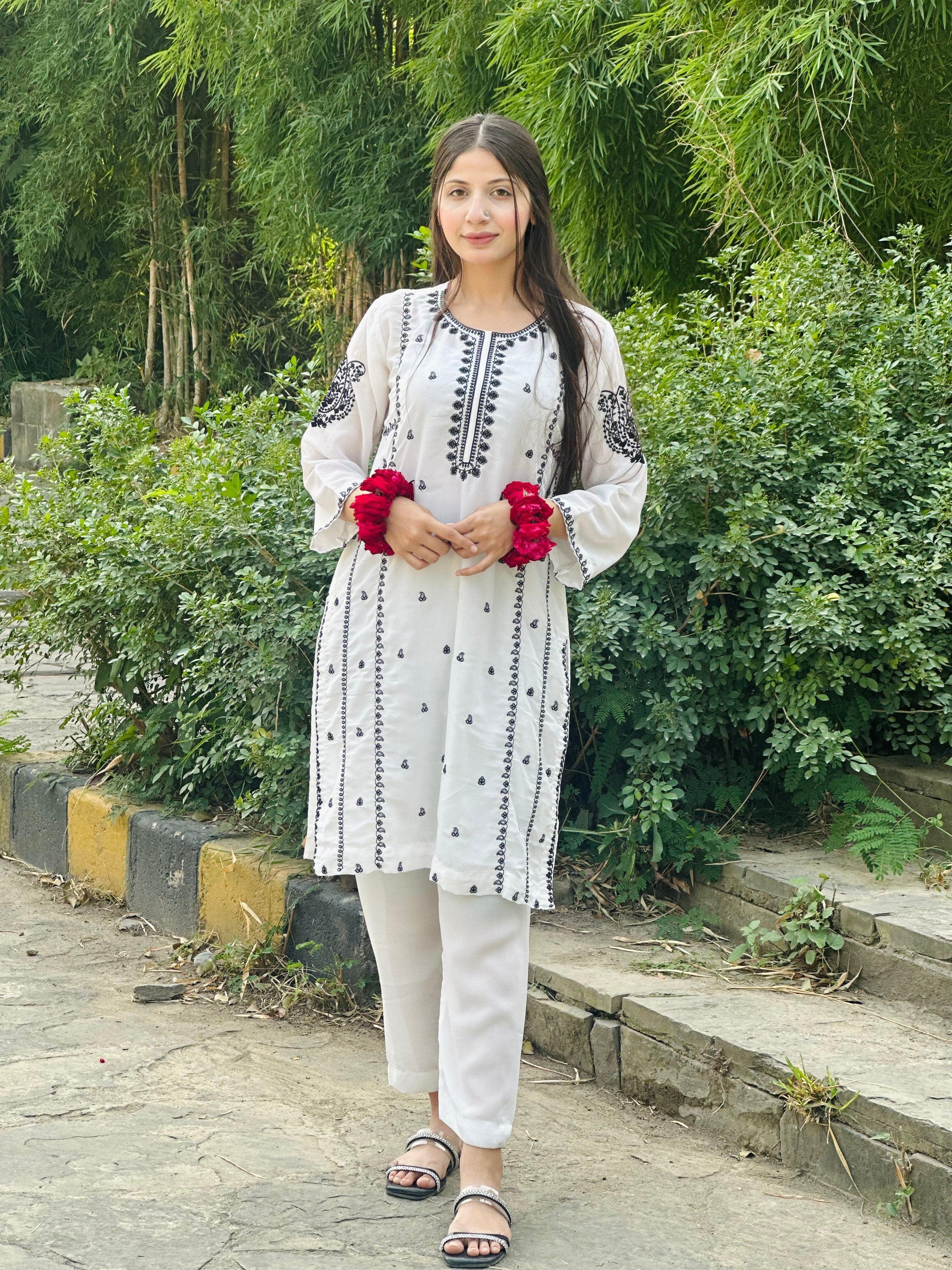 Ayesha.B Large / White 2pcs (nourina)