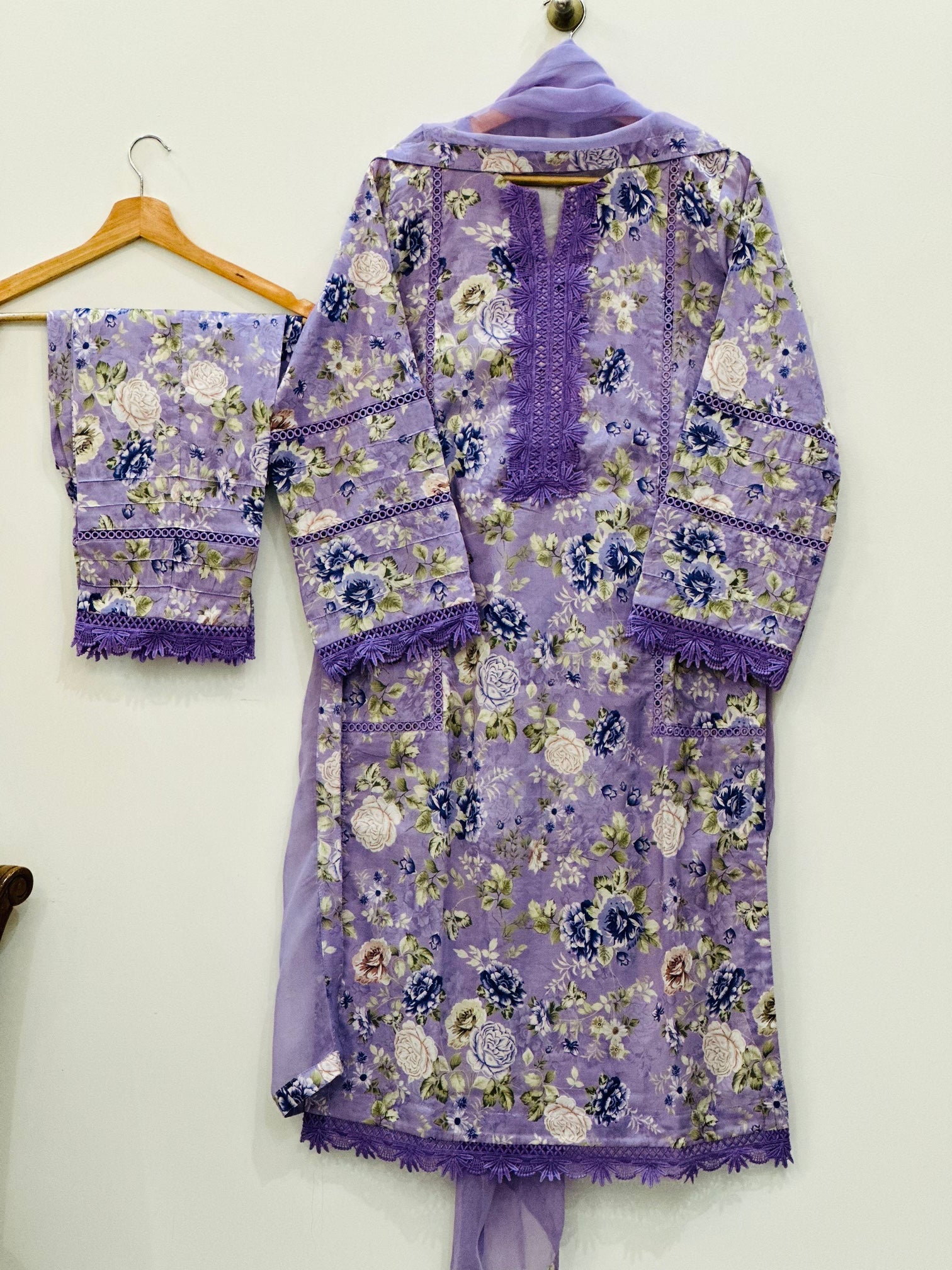 3pcs lilac lawn suit