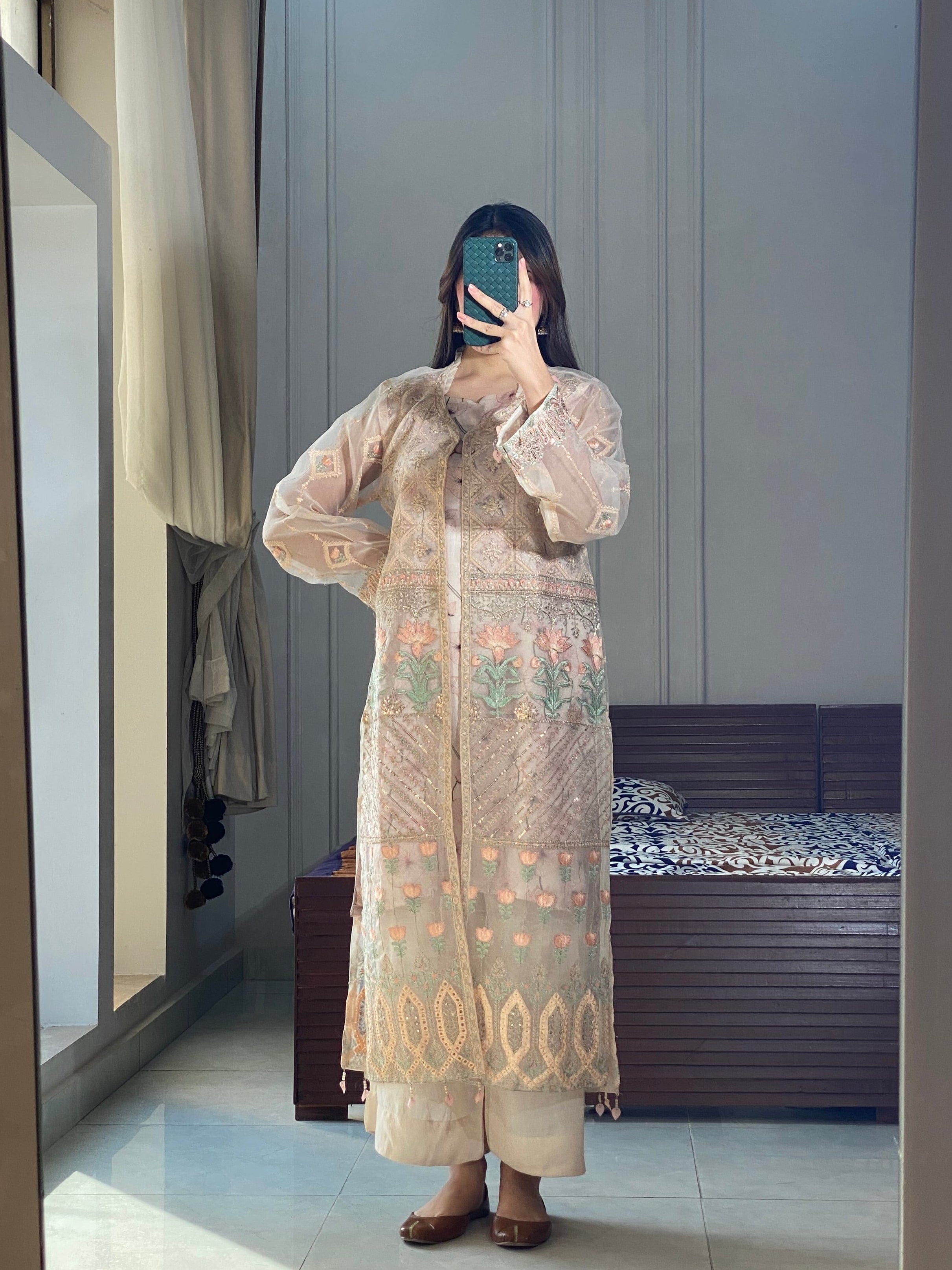 Ayesha.B 2pcs (gown)