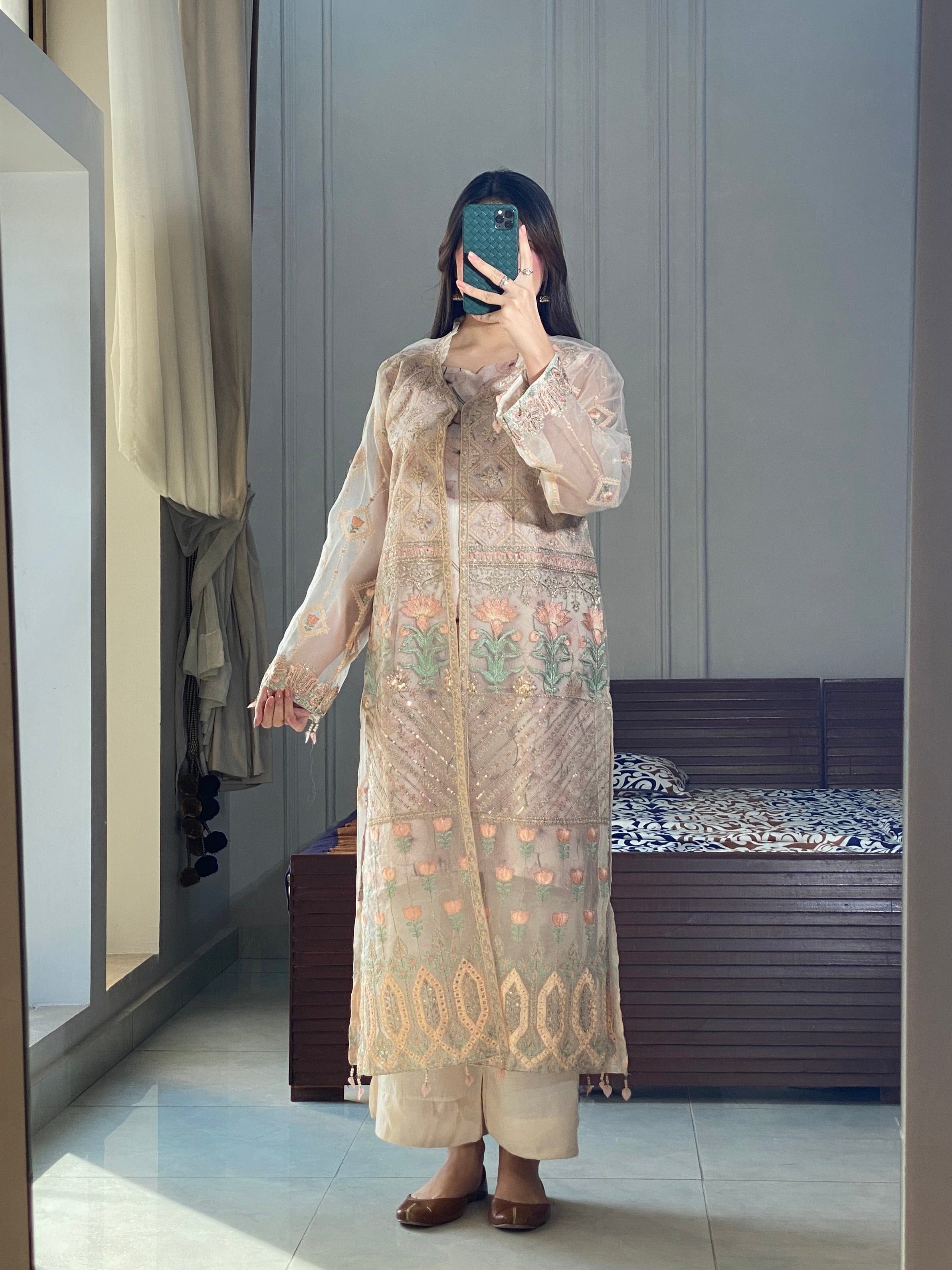 Ayesha.B 2pcs (gown)