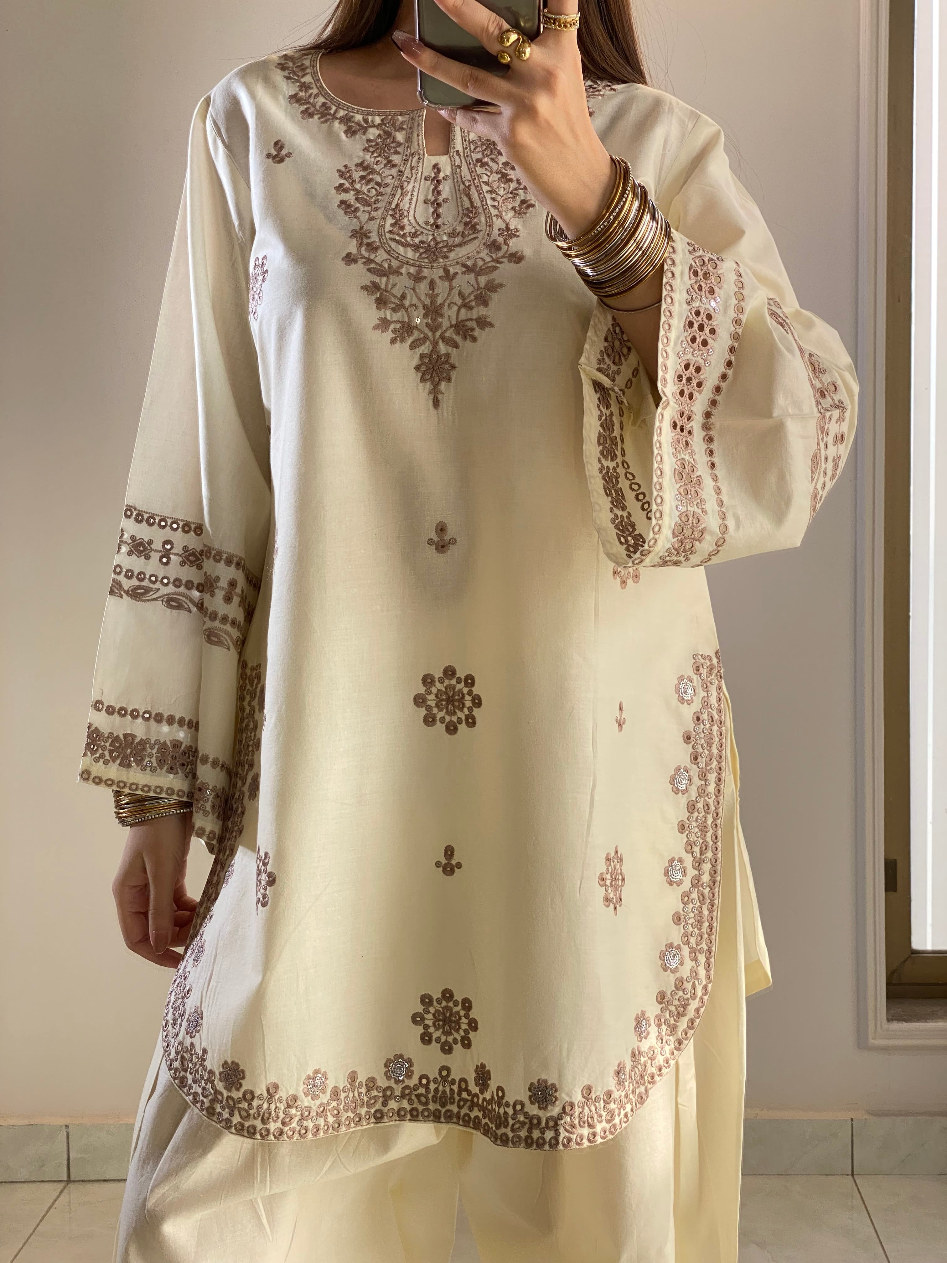 Ayesha.B 2pcs (hiba)