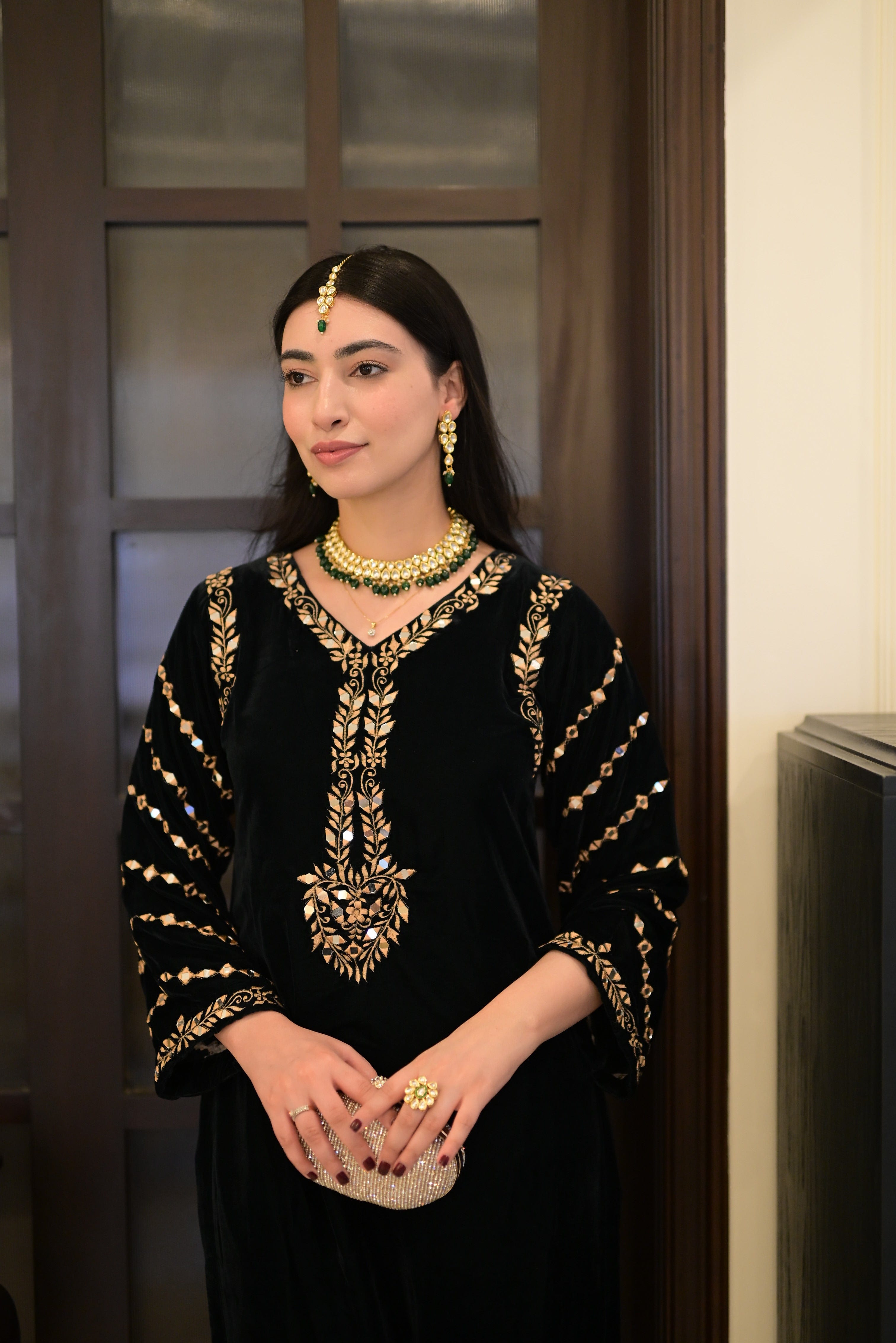 Ayesha.B 2pcs micro velvet (naila)
