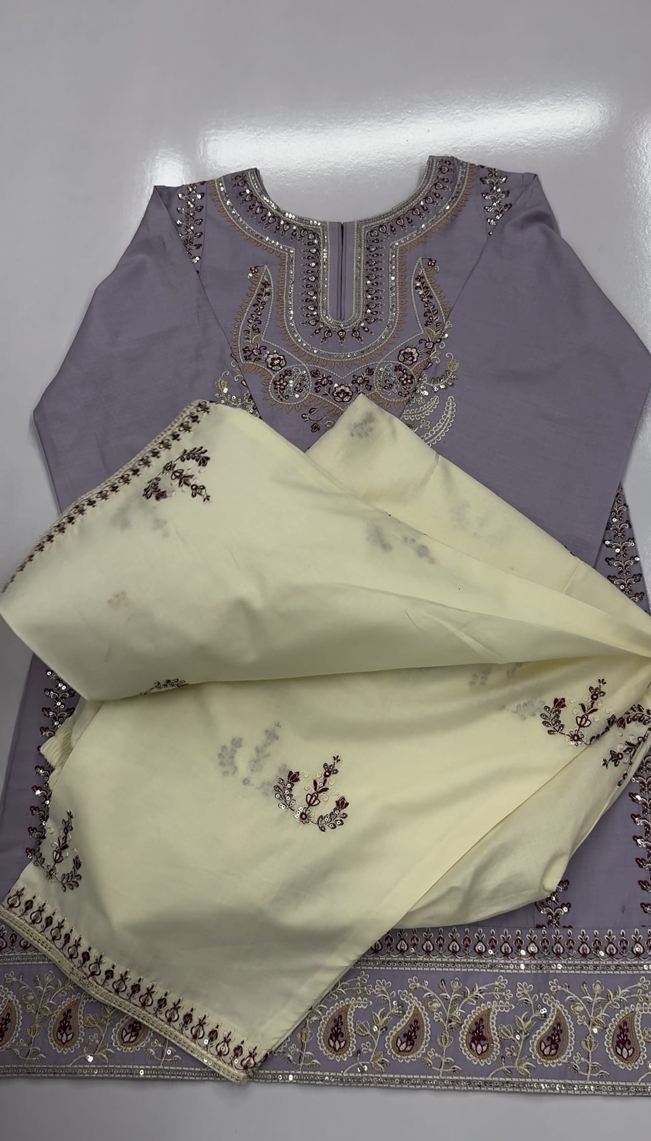 Ayesha.B 2pcs (yumna)