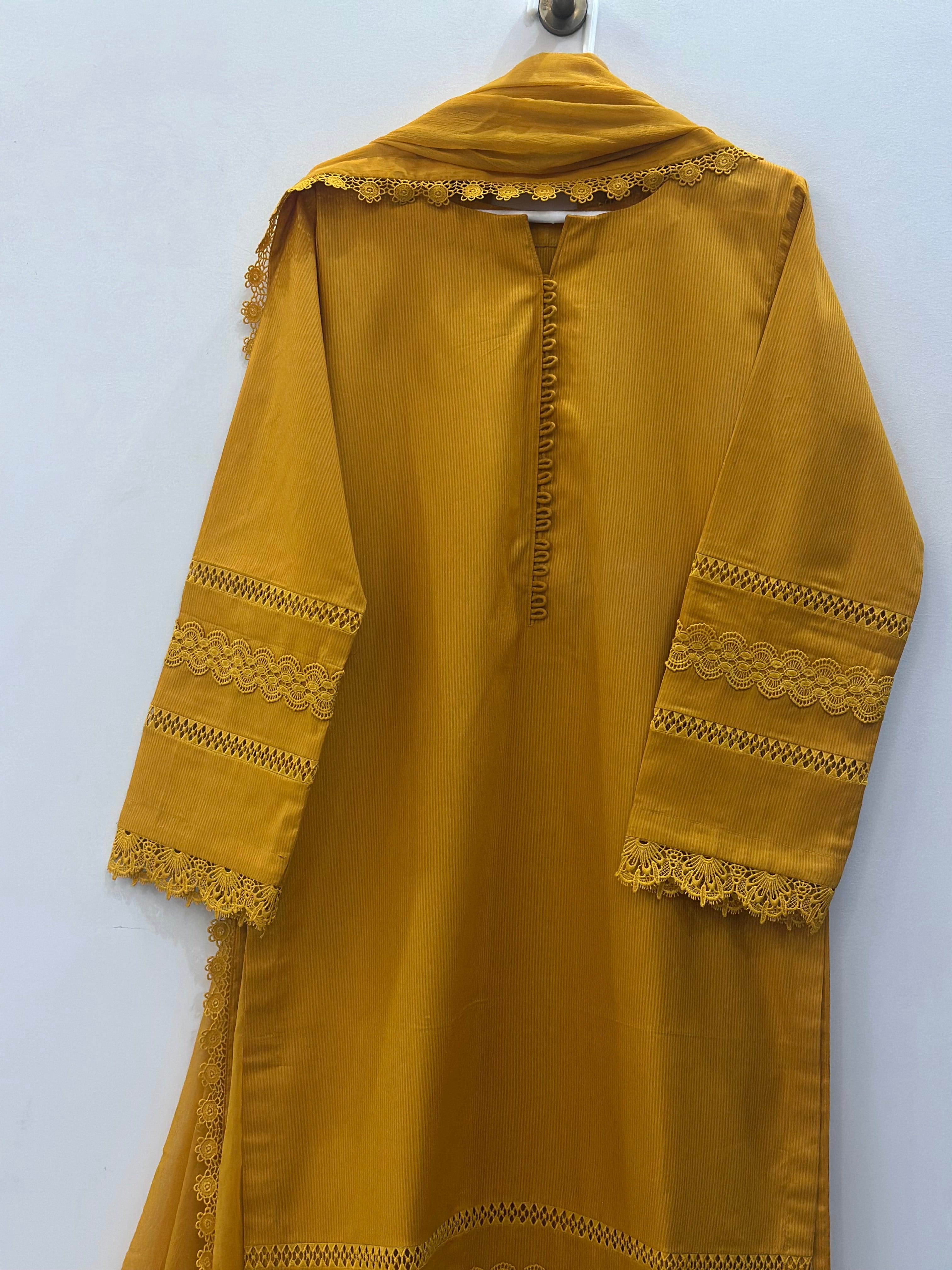 Ayesha.B 3pcs (Aliza)