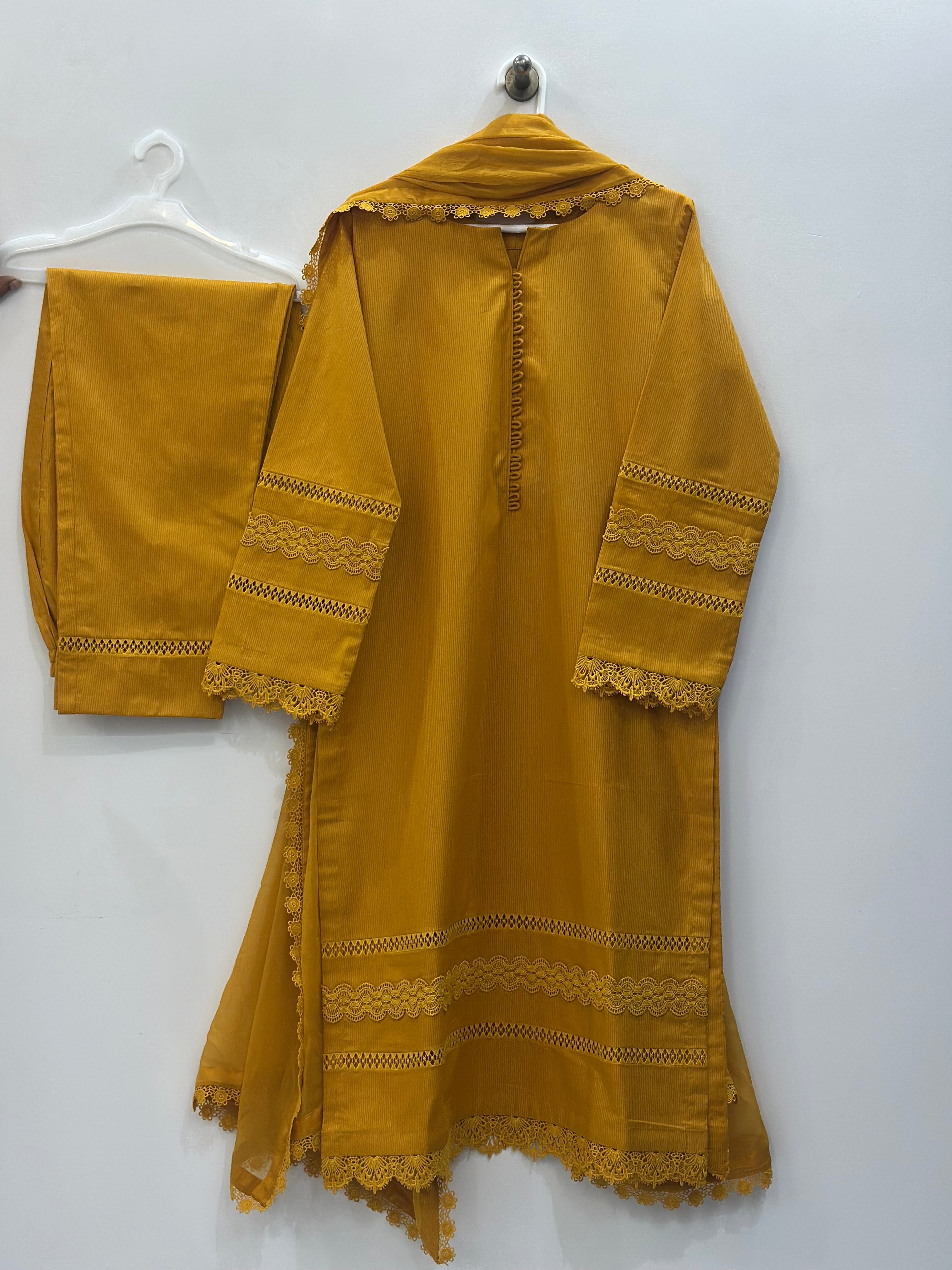 Ayesha.B 3pcs (Aliza)