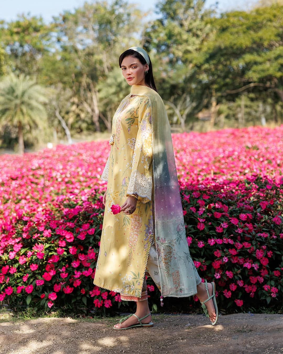 Ayesha.B 3pcs (Ayesha)