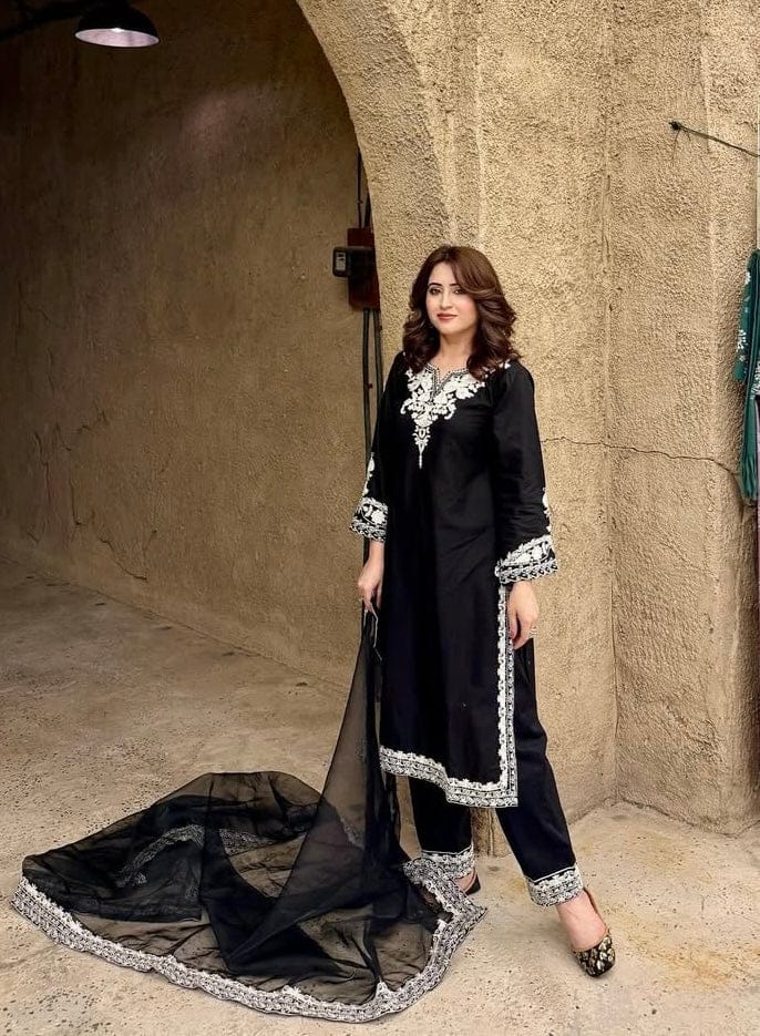 Ayesha.B 3pcs black white emb (42 lenght shirt)