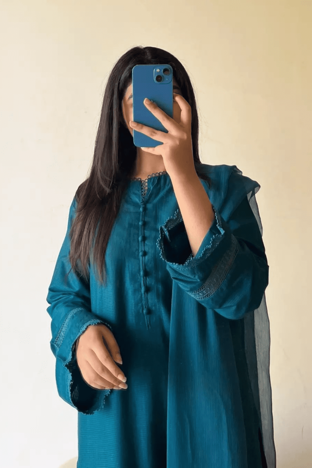 Ayesha.B 3pcs cambric lawn shirt lenght 46