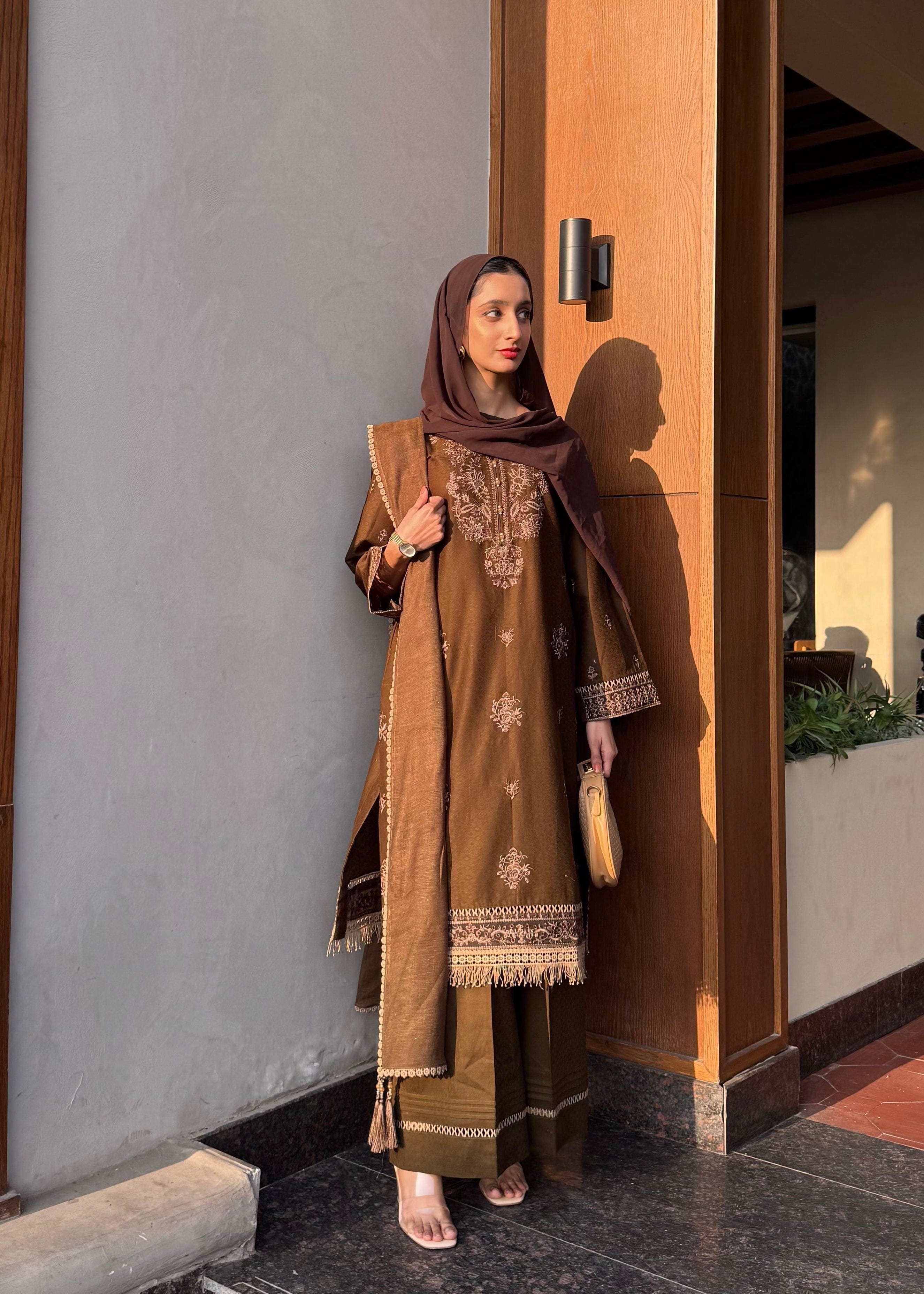 Ayesha.B 3pcs (fatima)