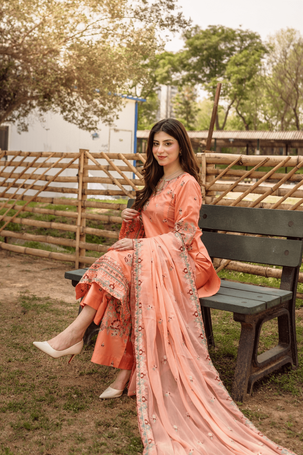 Ayesha.B 3pcs (Geet)