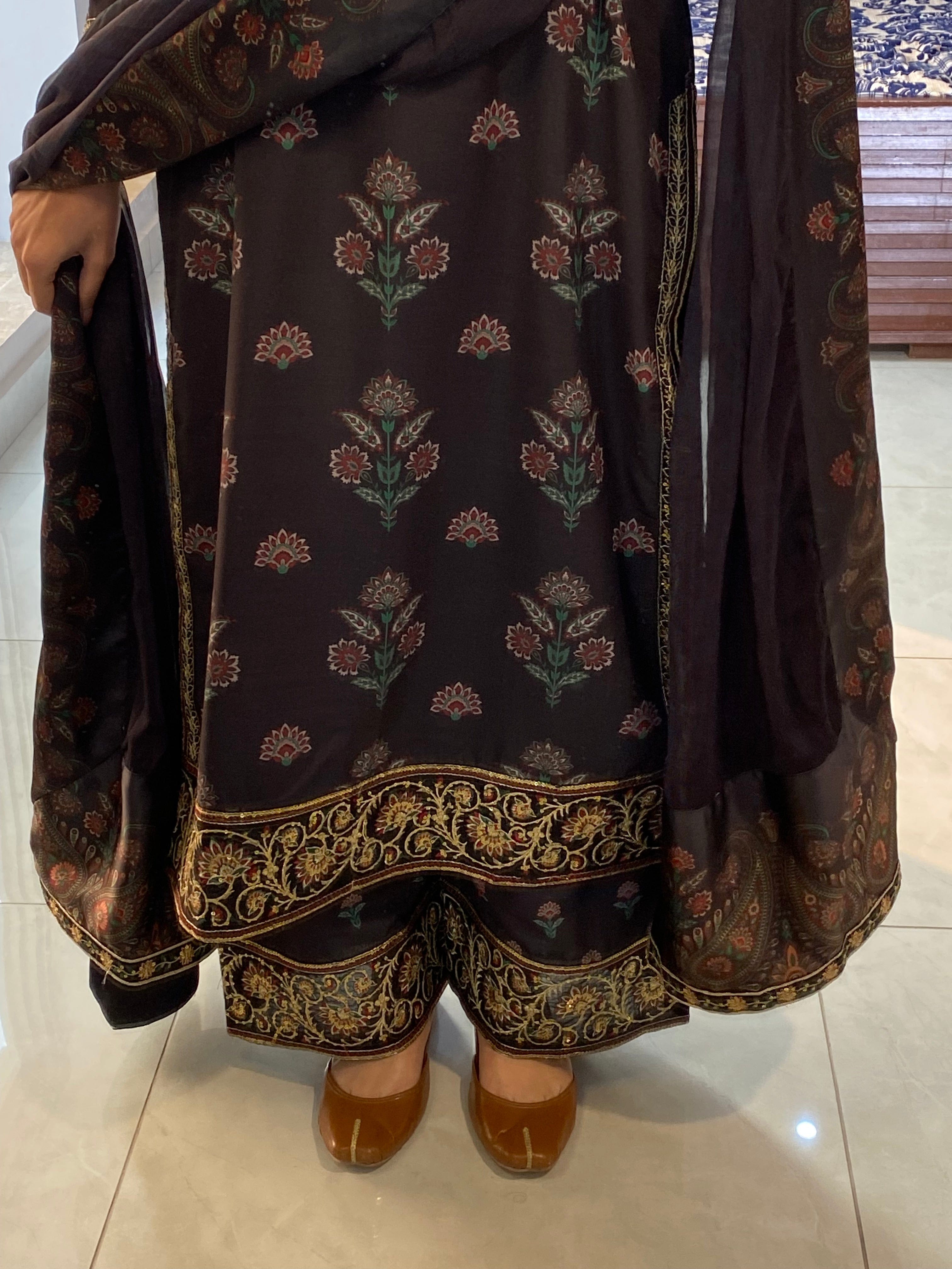 Ayesha.B 3pcs (Gulrukh)