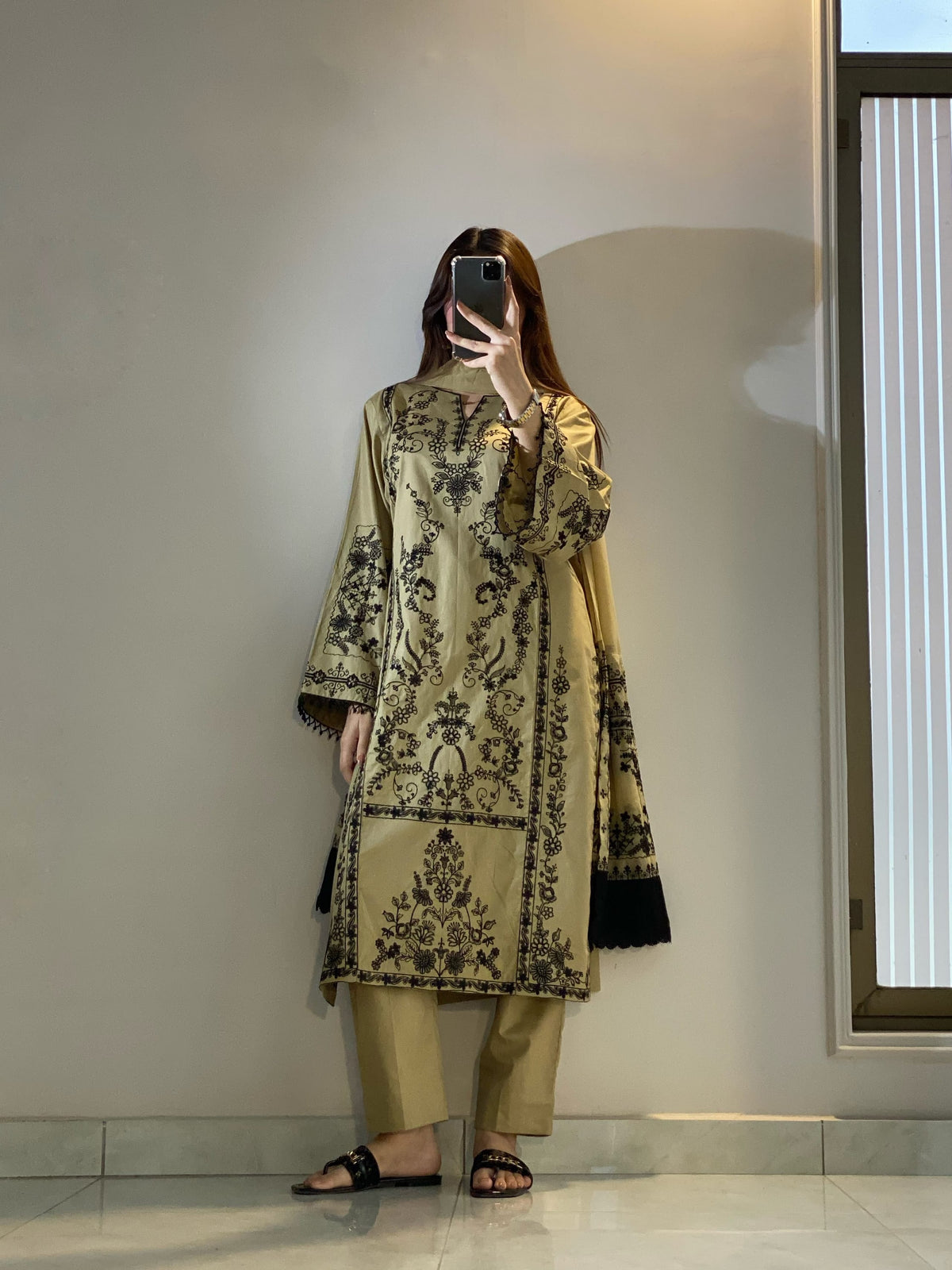 Ayesha.B 3pcs (hooriya)
