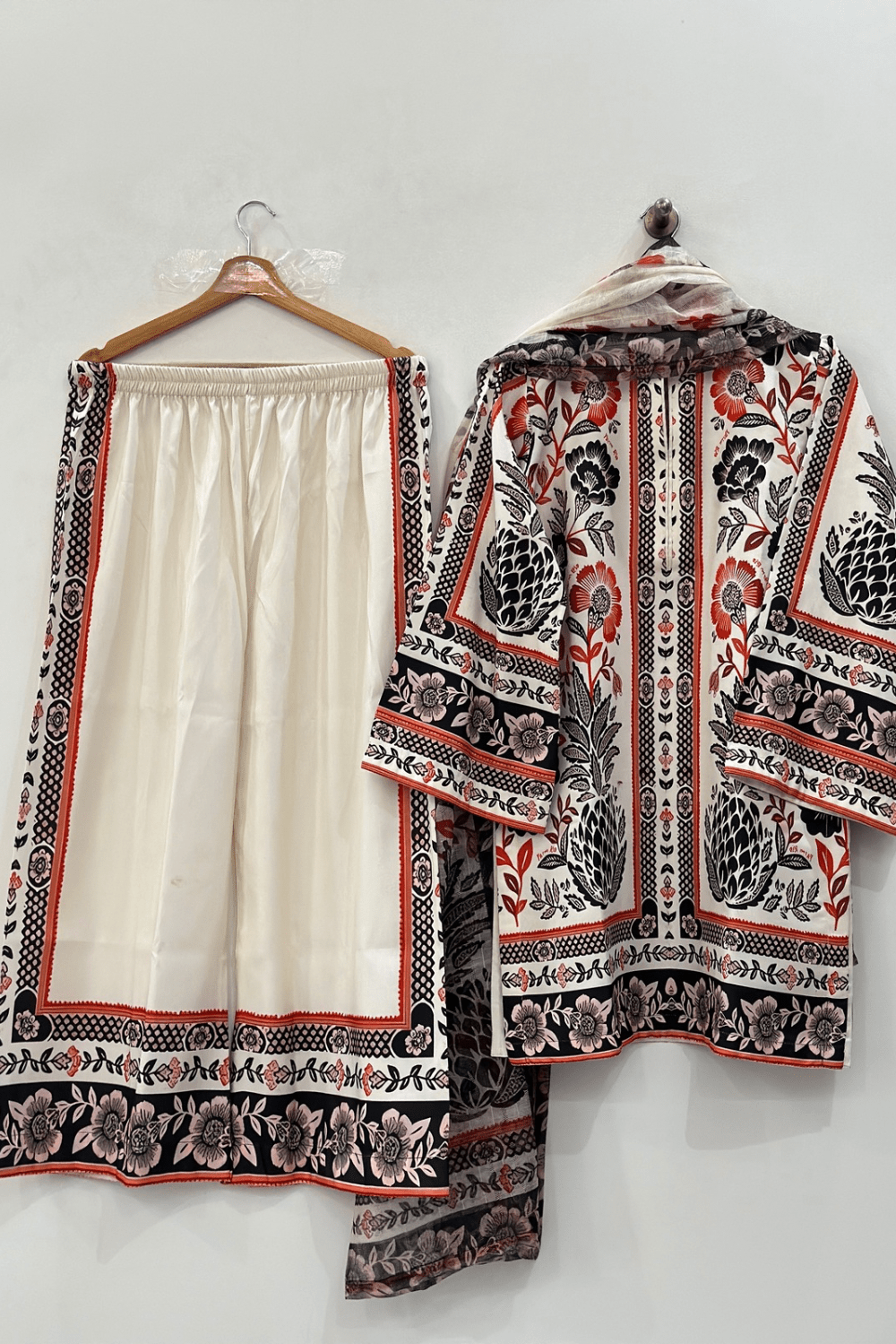Ayesha.B 3pcs (ifrah)
