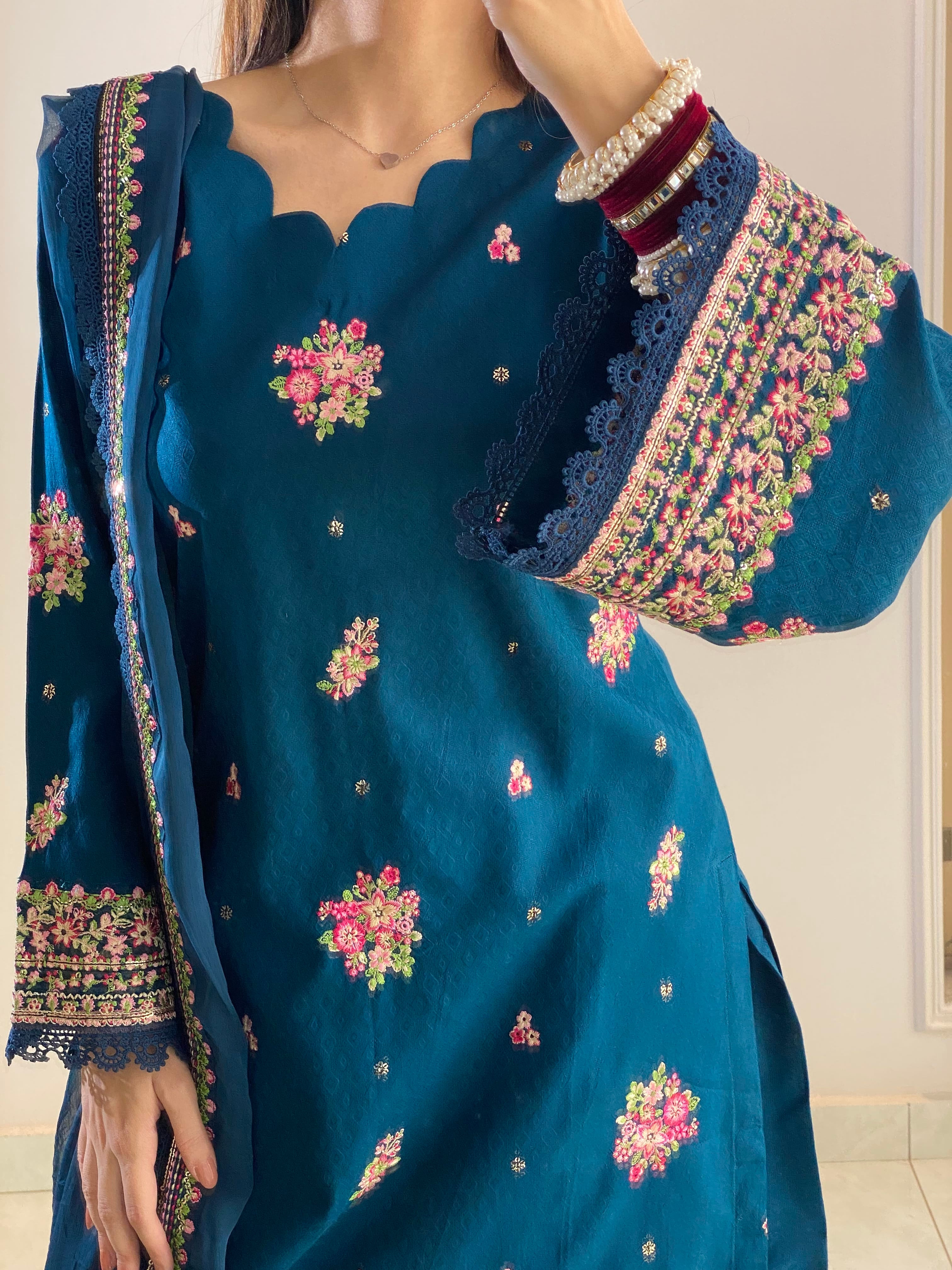 Ayesha.B 3pcs (kajal)