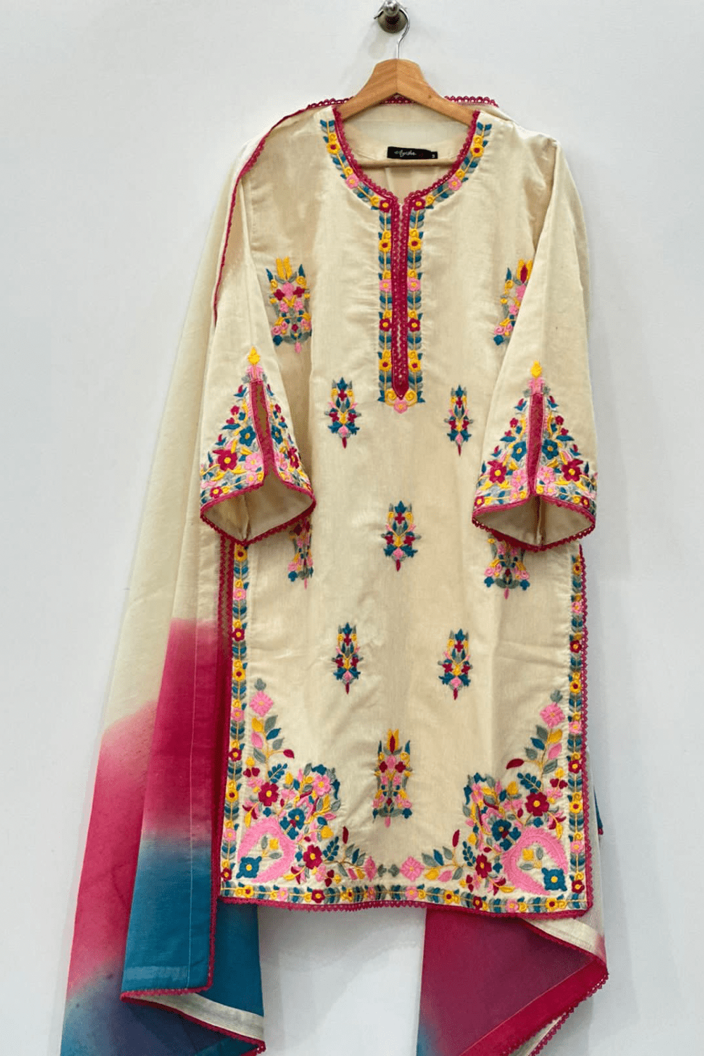 Ayesha.B 3pcs karandinet multi (42 lenght shirt)