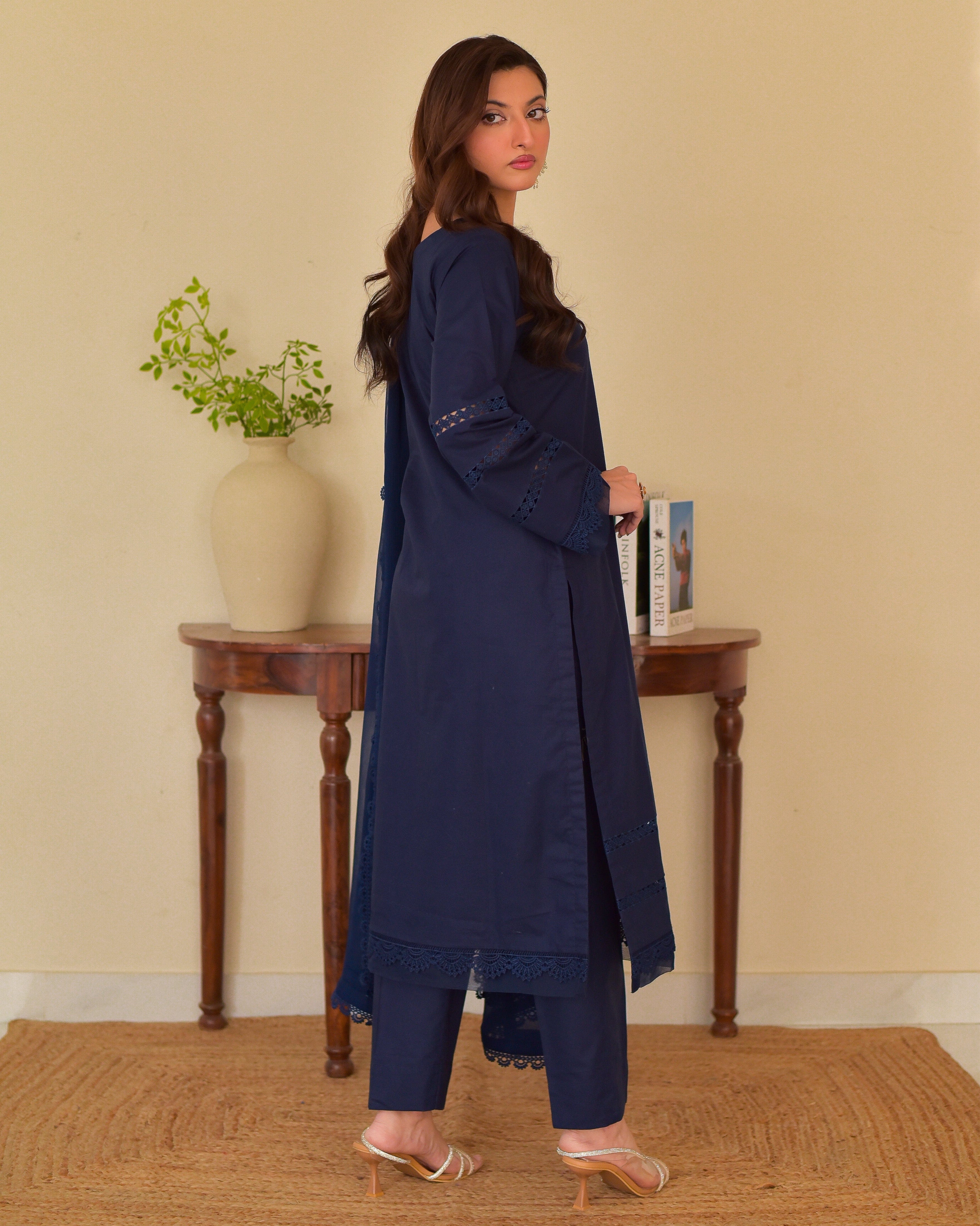 Ayesha.B 3pcs khaddar (zoya)