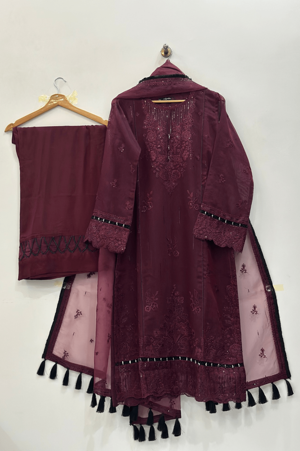 Ayesha.B 3pcs khadinet (shahi)