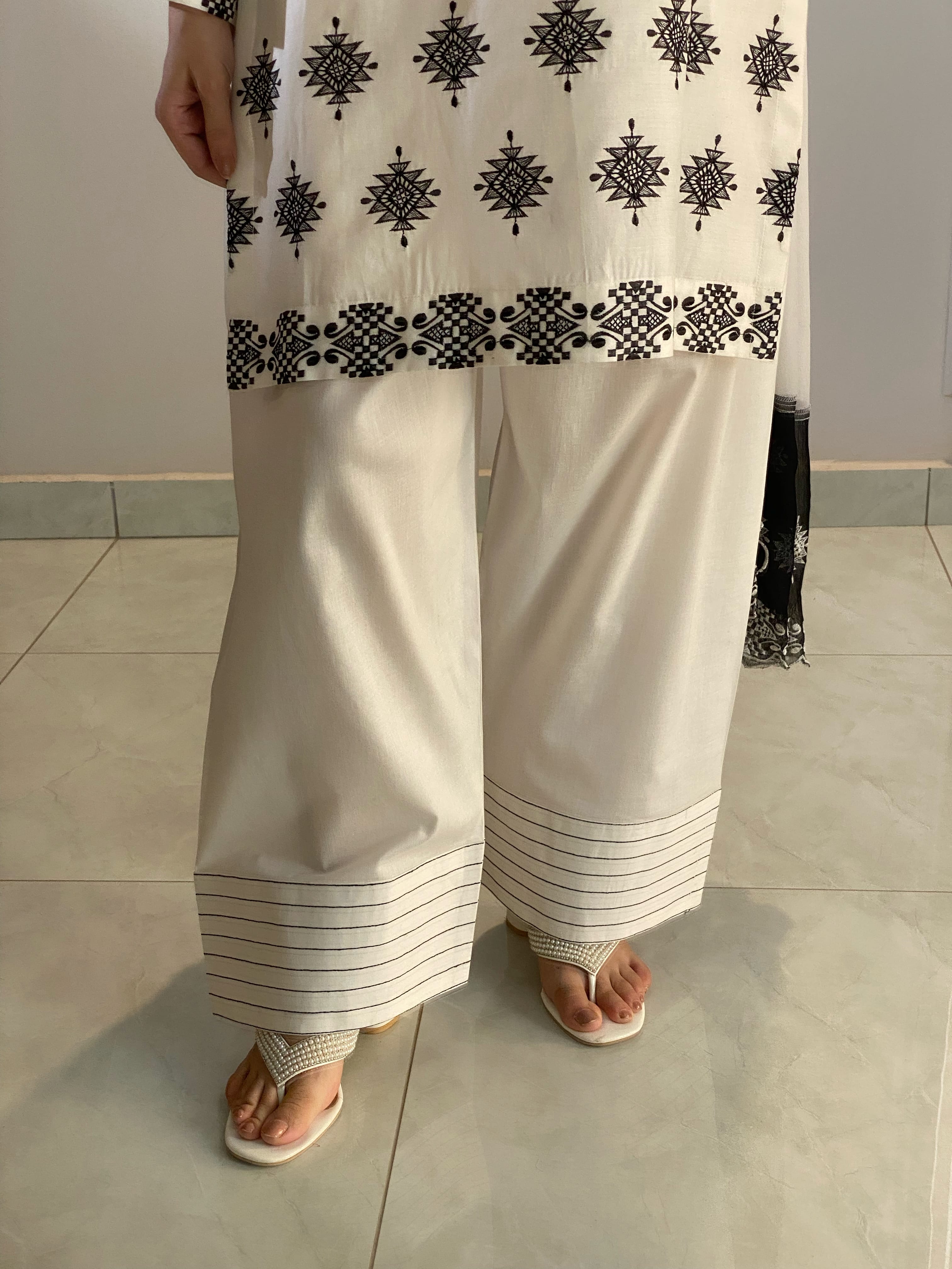 Ayesha.B 3pcs (laiba)