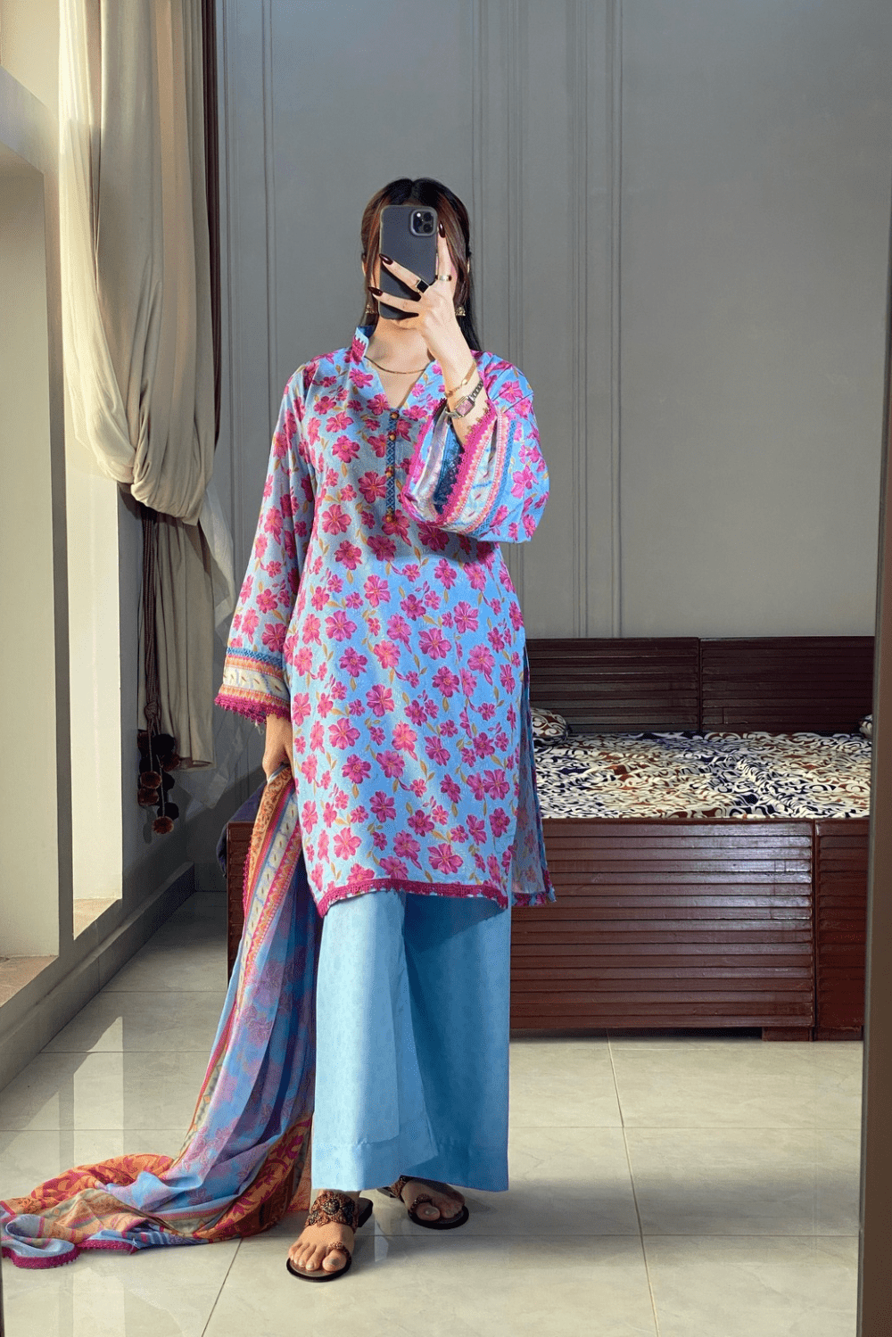 Ayesha.B 3pcs lawn (daisy)