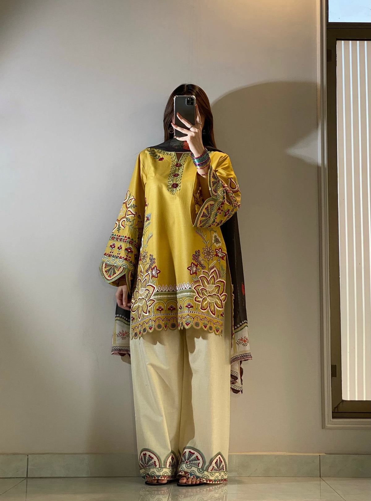 Ayesha.B 3pcs (luh)