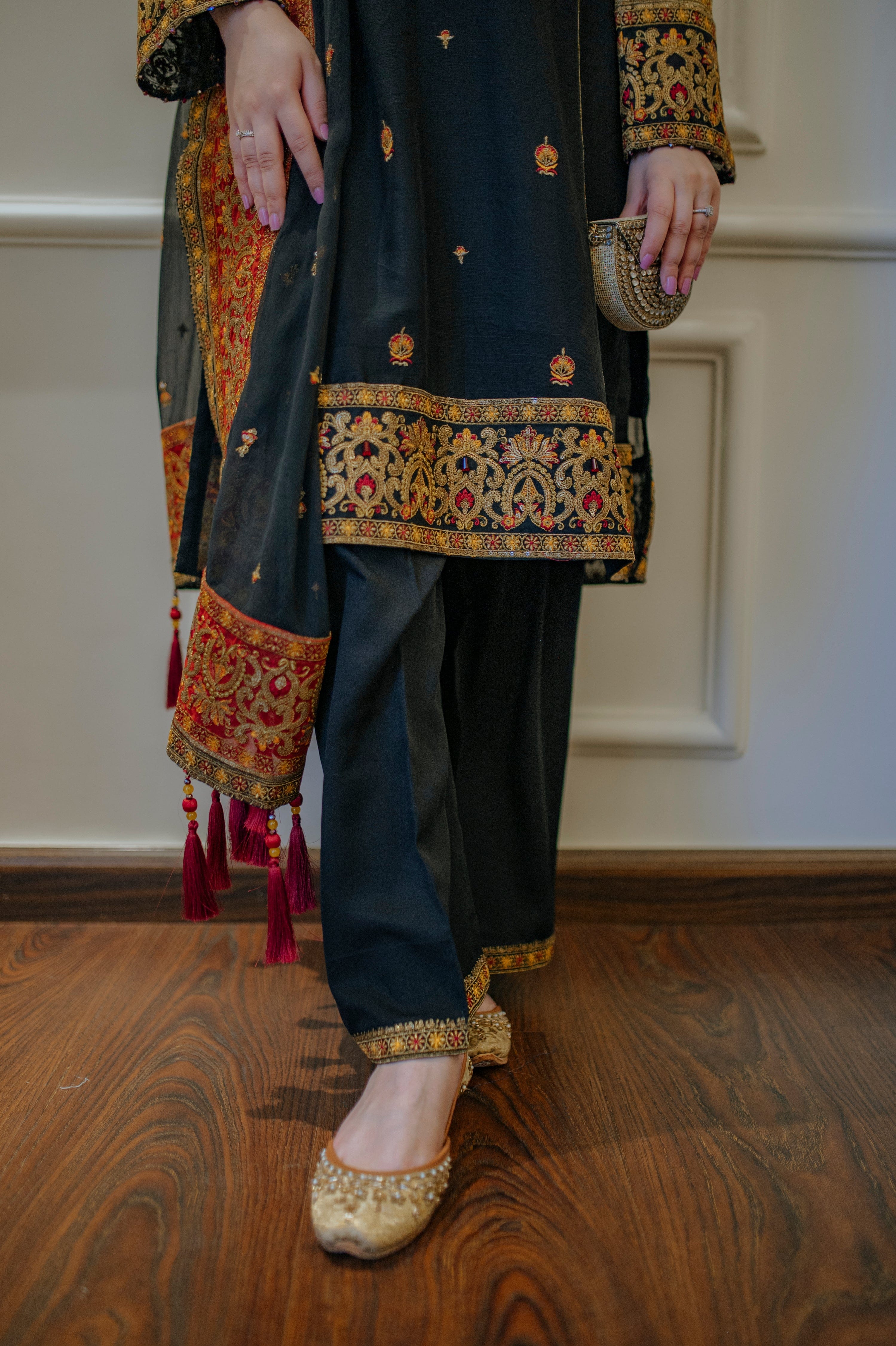 Ayesha.B 3pcs (Mahrani)