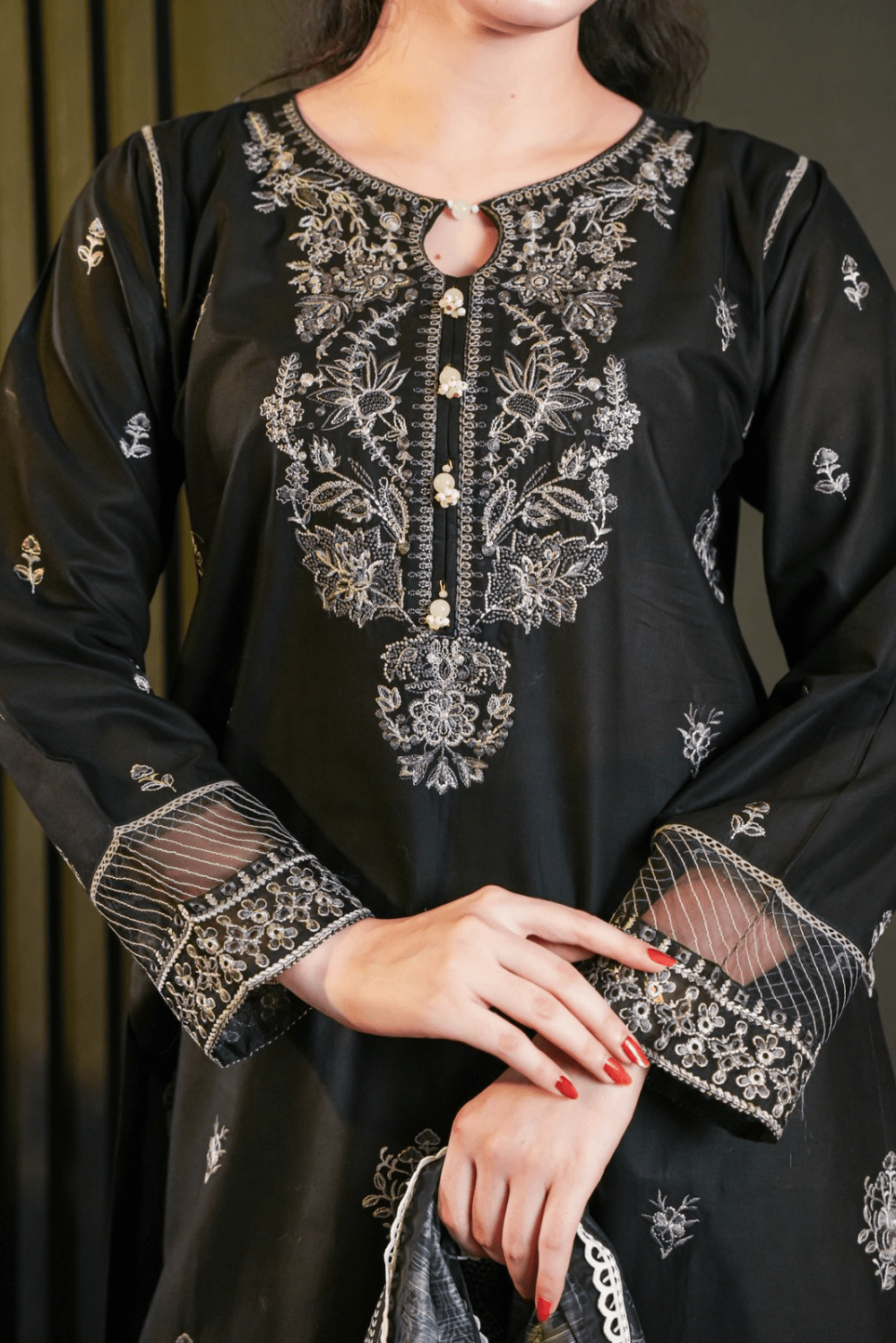 Ayesha.B 3pcs (Mahrosh)