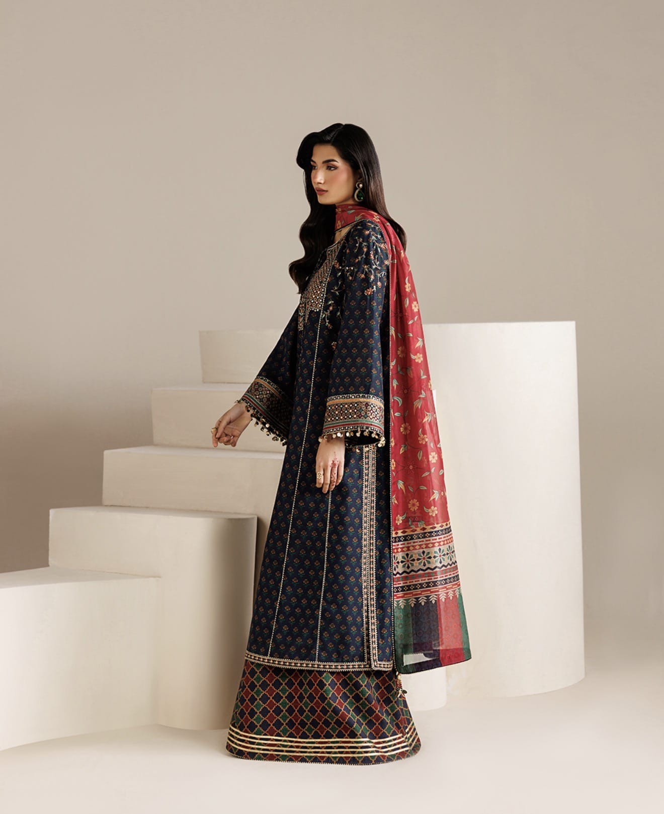 Ayesha.B 3pcs (maria)