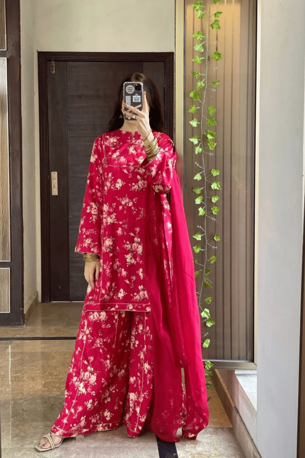 Ayesha.B 3pcs mehroon lawn flapper style (ramsha)