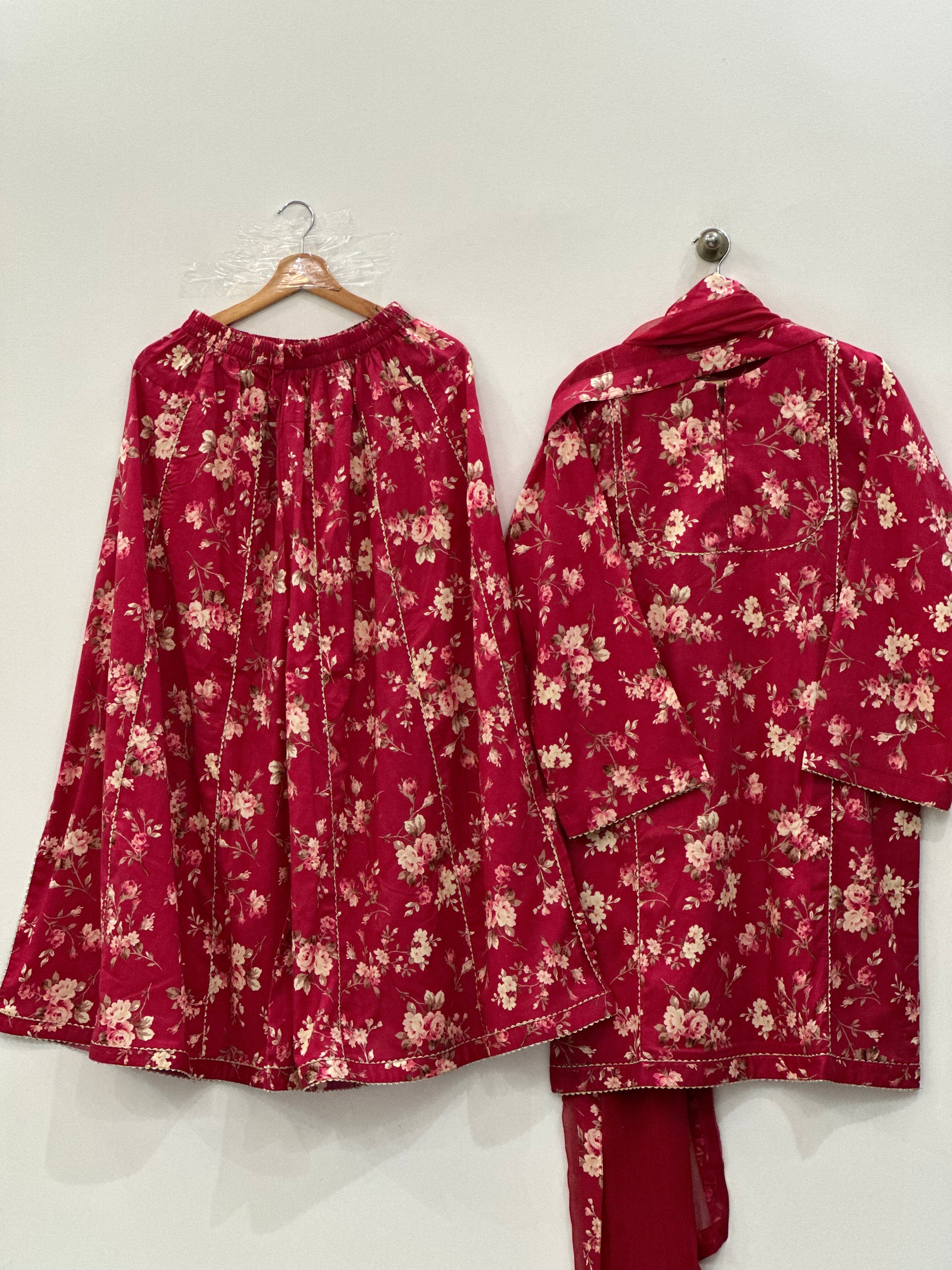 Ayesha.B 3pcs mehroon lawn flapper style (ramsha)
