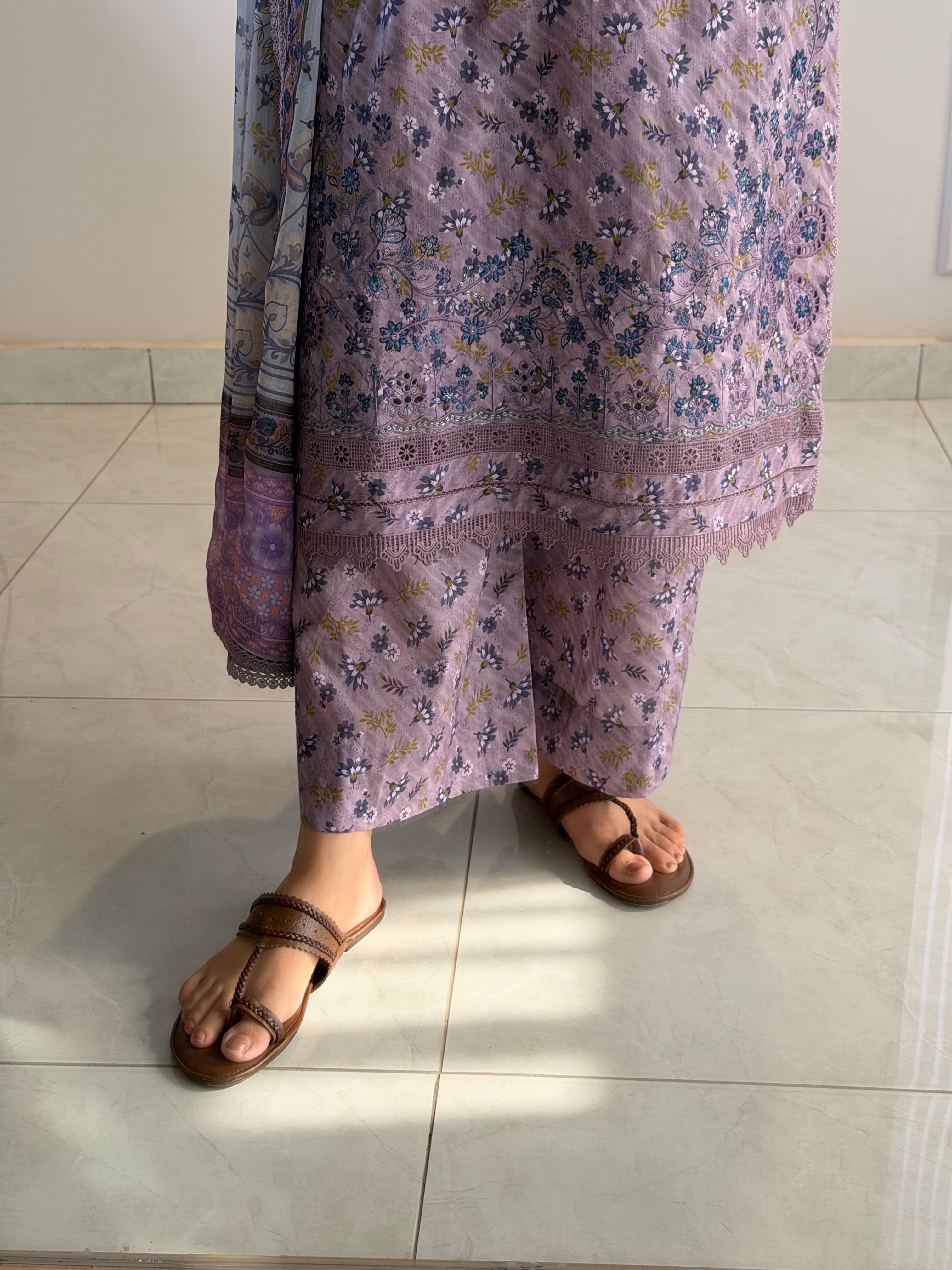 Ayesha.B 3pcs Pure lawn ( Asifa)