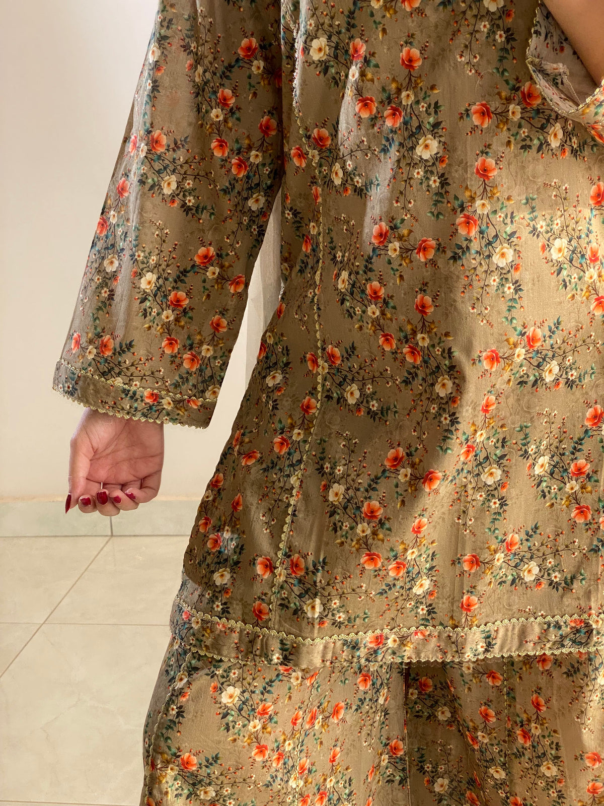Ayesha.B 3pcs Pure lawn (huma)