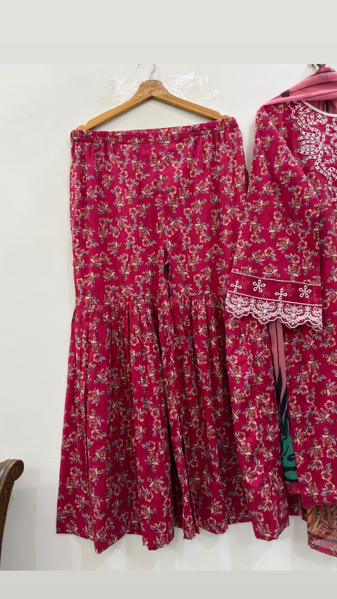 Ayesha.B 3pcs pure lawn (saira)