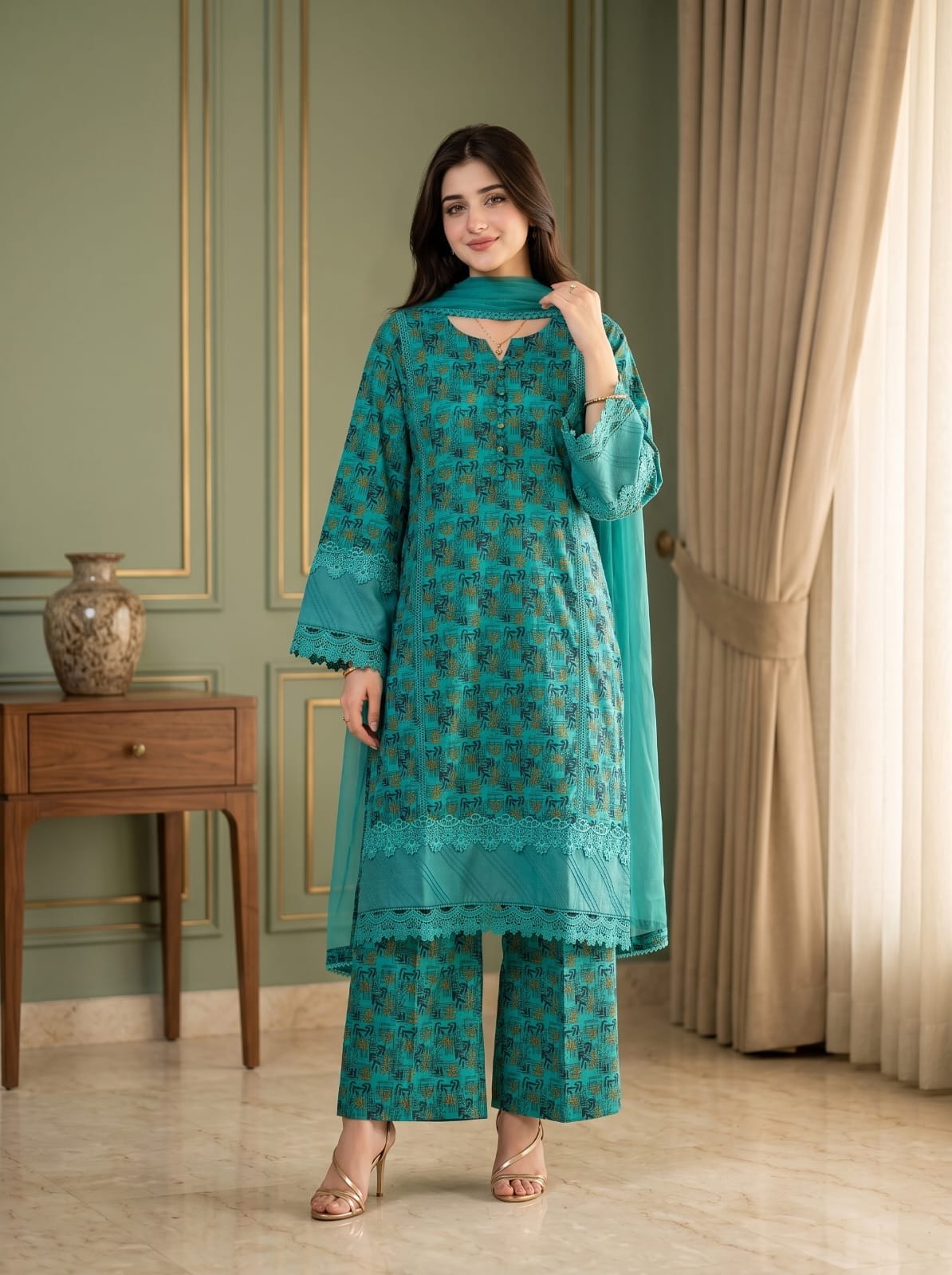Ayesha.B 3pcs Pure lawn (zohan)
