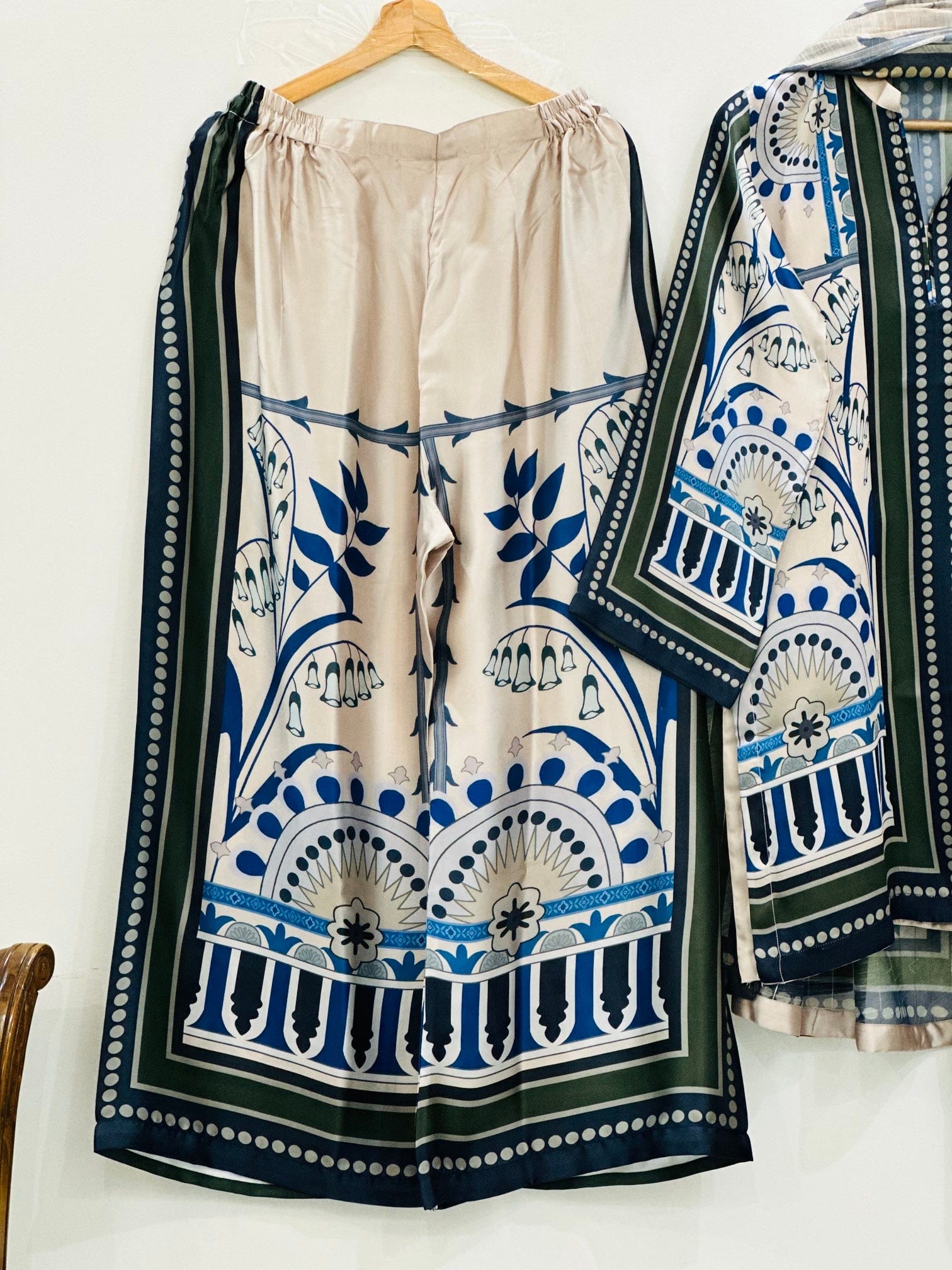 Ayesha.B 3pcs (Raha)