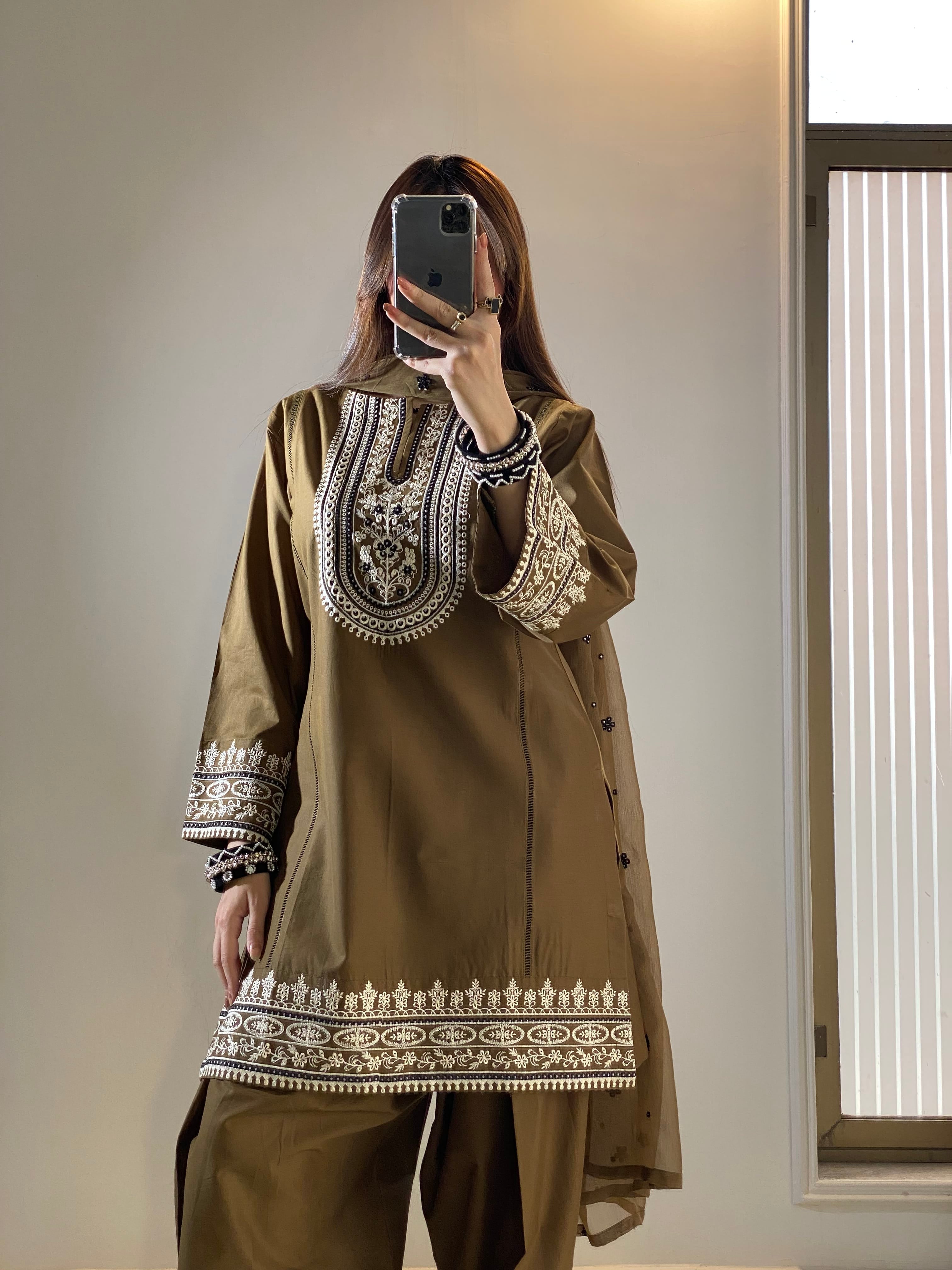 Ayesha.B 3pcs (Rameen)
