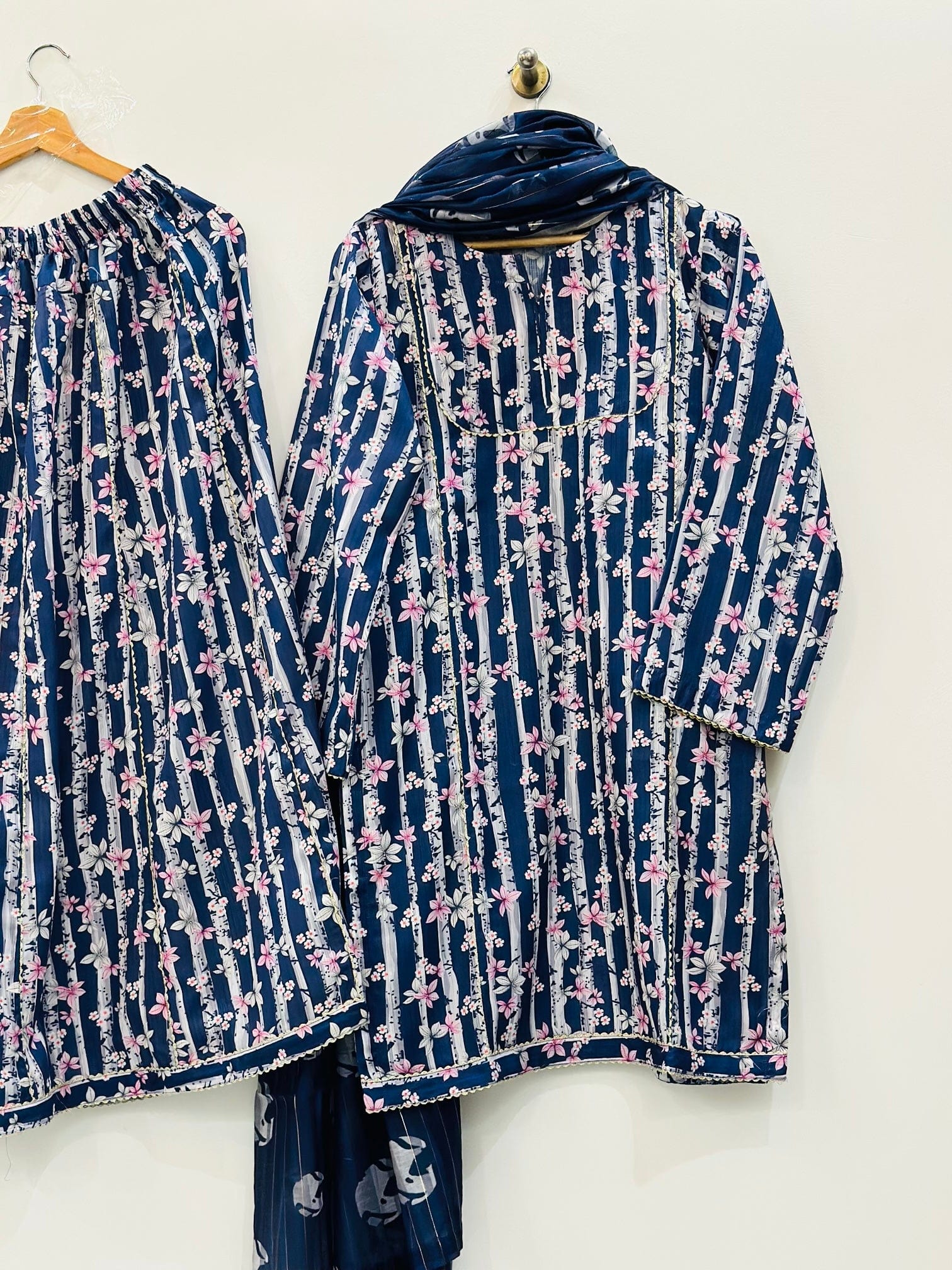 Ayesha.B 3pcs (Ramsha)
