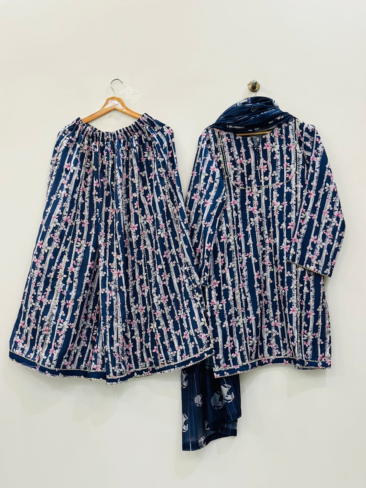 Ayesha.B 3pcs (Ramsha)