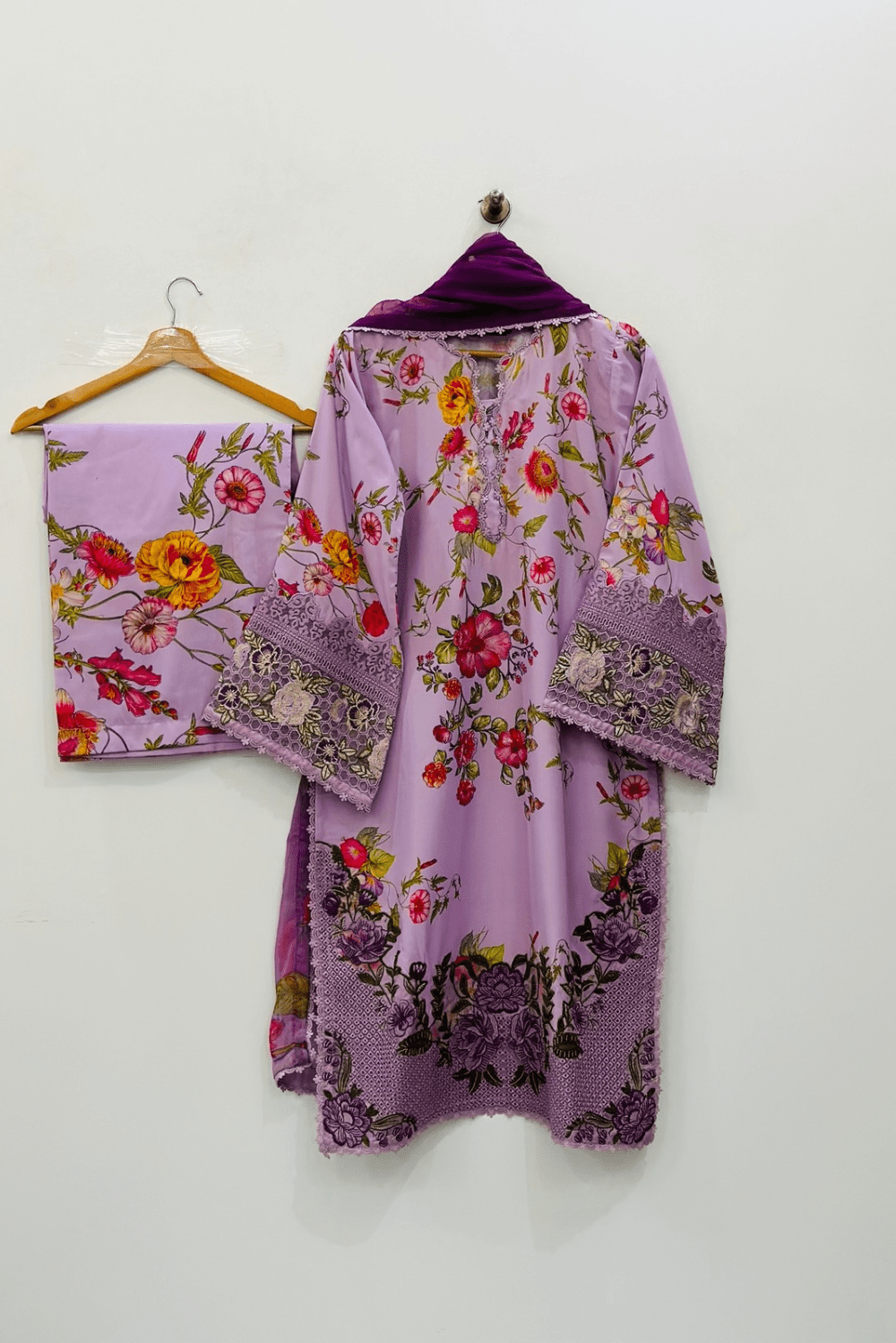 Ayesha.B 3pcs (Rubab)