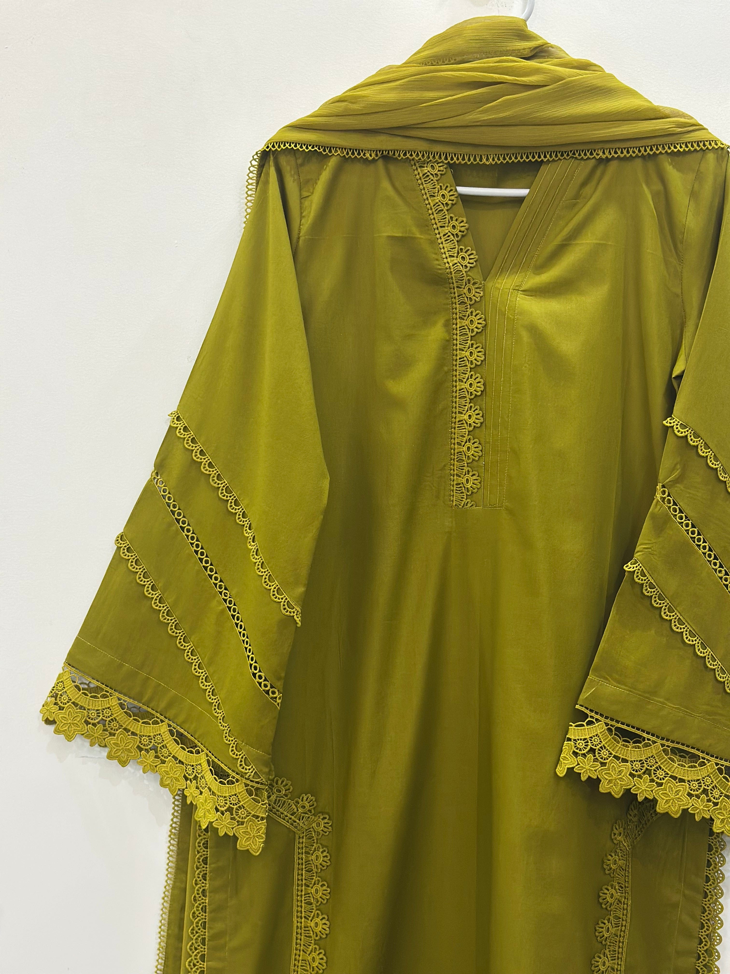 Ayesha.B 3pcs (Shanael)