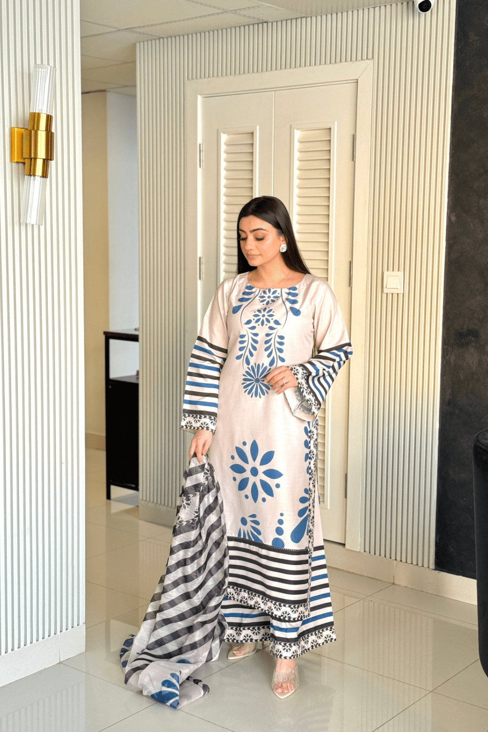 Ayesha.B 3pcs (sofia)