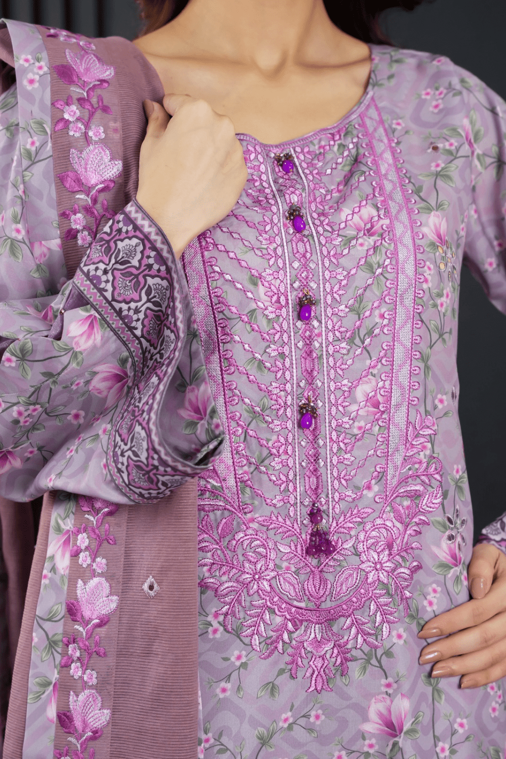 Ayesha.B 3pcs (truba)