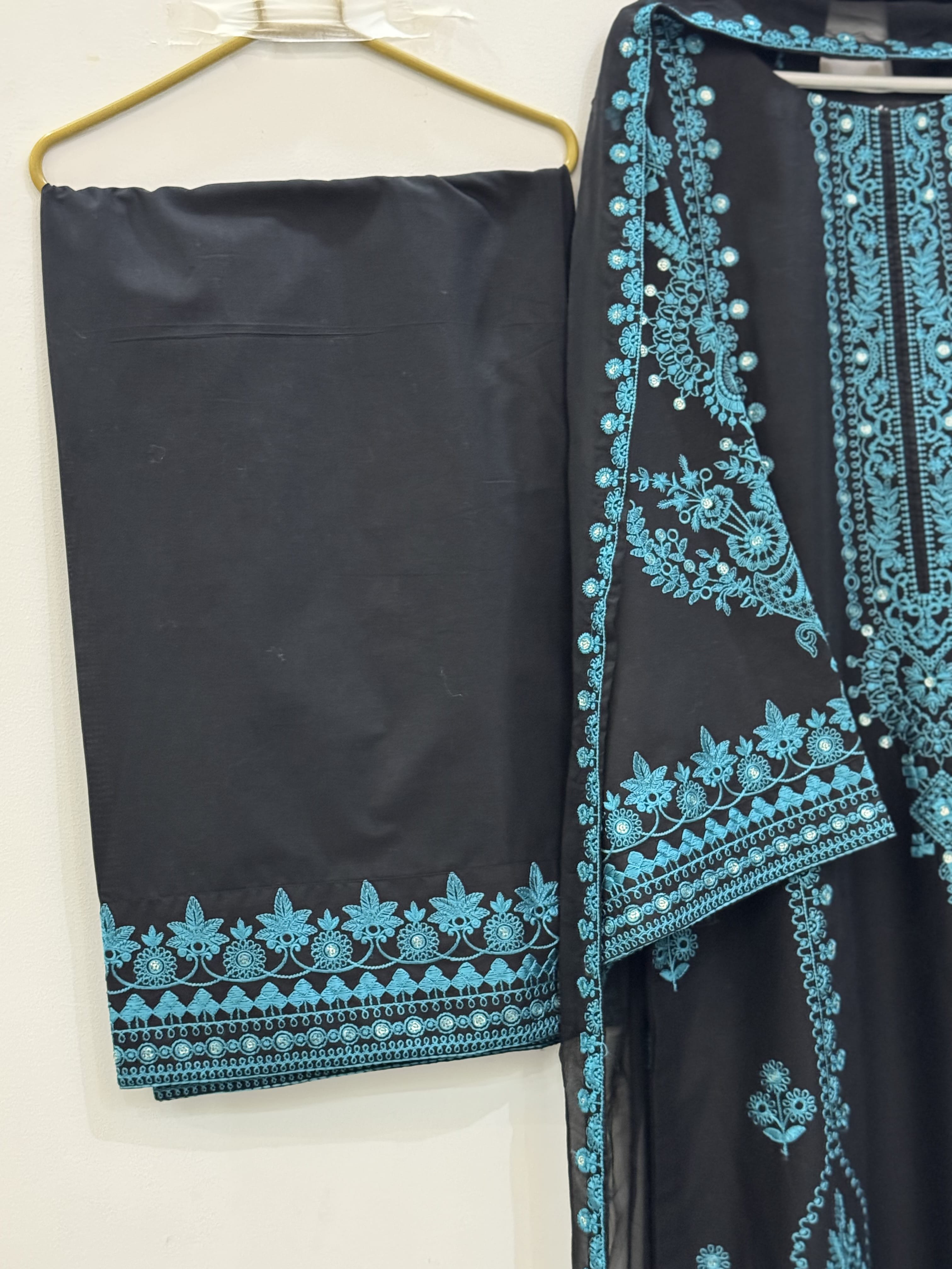 Ayesha.B 3pcs (zuray)