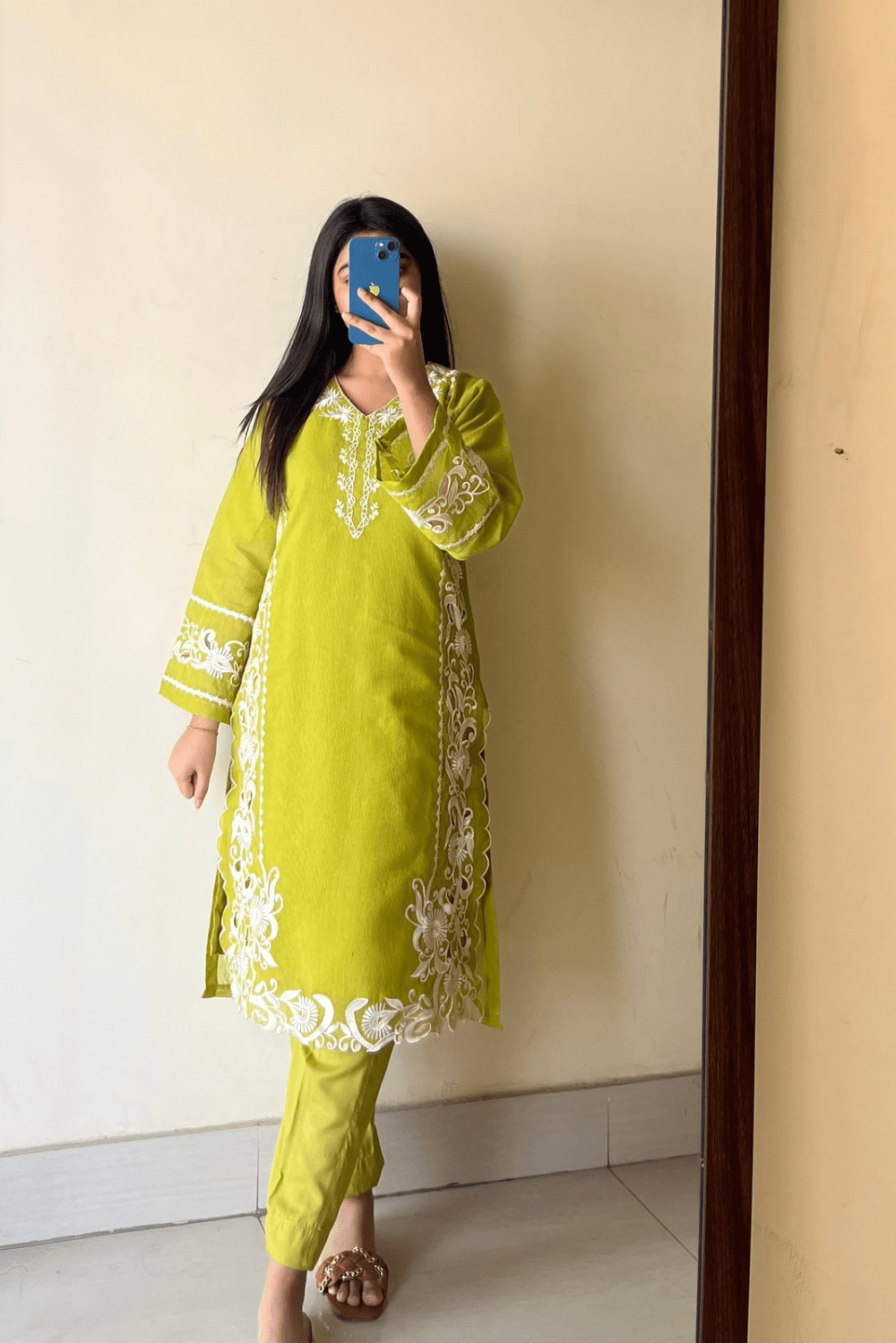 Ayesha.B 4 pcs karandi net fabric cutwork design