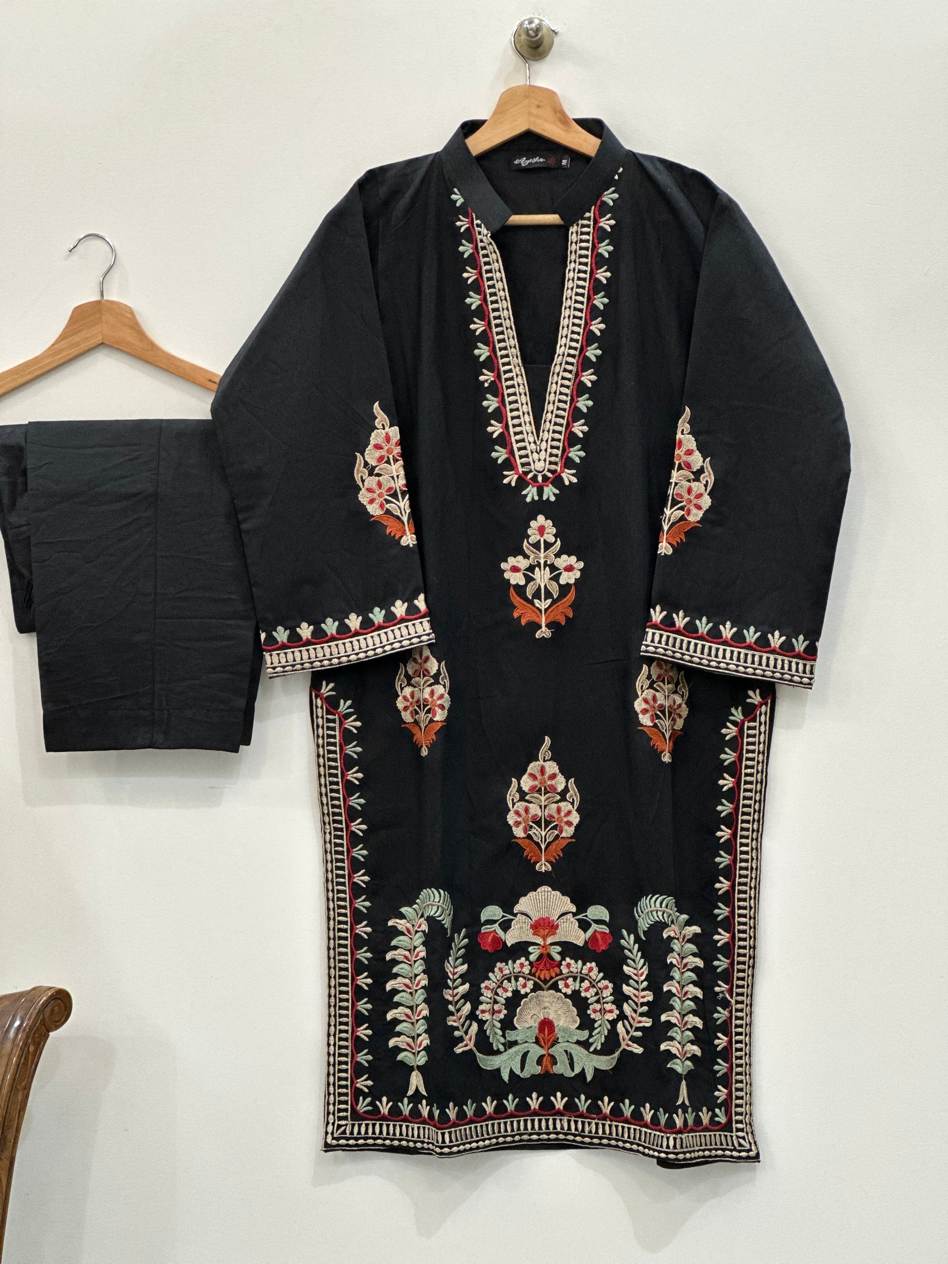 Ayesha.B Medium / Black 2pcs ( solid)