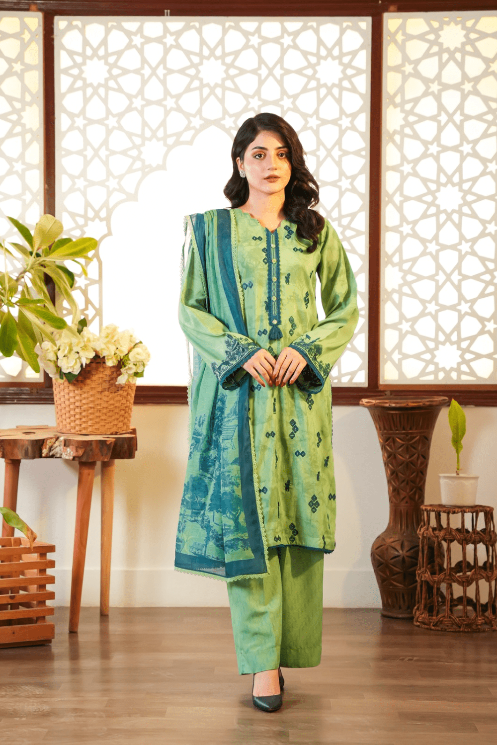 Ayesha.B Small 3pcs (mehnaaz)