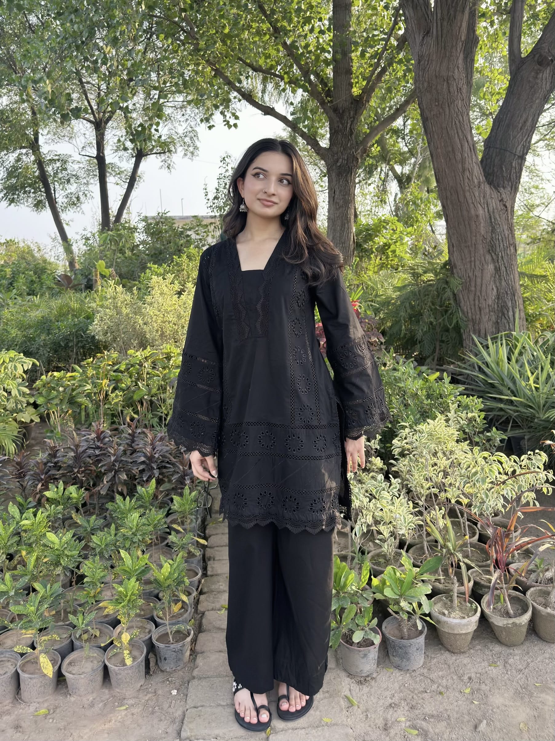 Ayesha.B Small / Black 2pcs (Meera)