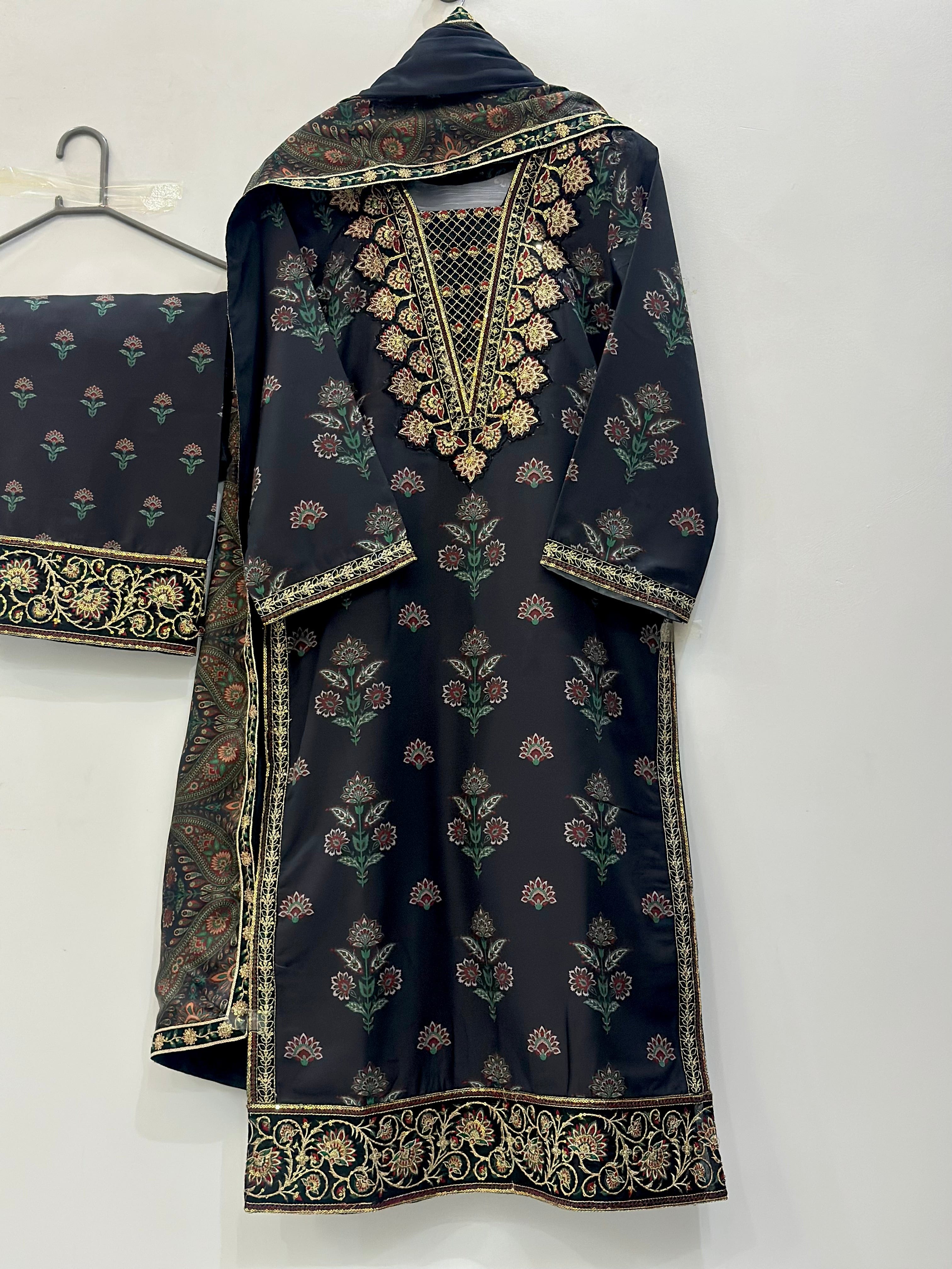 Ayesha.B Small / Black 3pcs (Gulrukh)