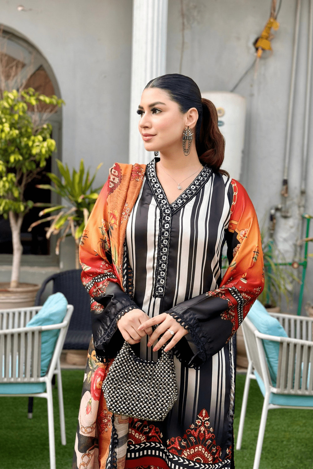 Ayesha.B Small / Black 3pcs (Line)