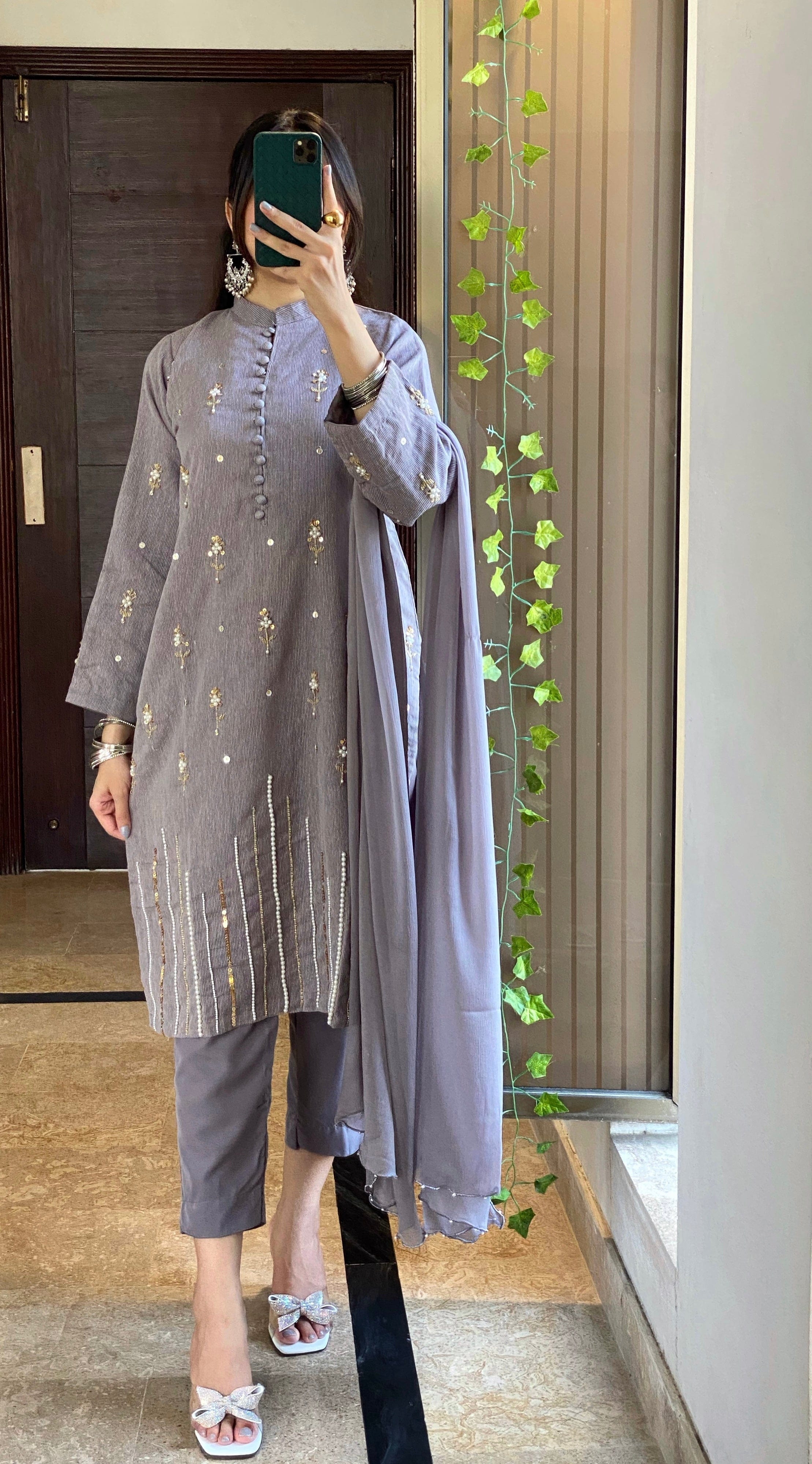 Ayesha.B Small / Gray 3pcs (Maha)