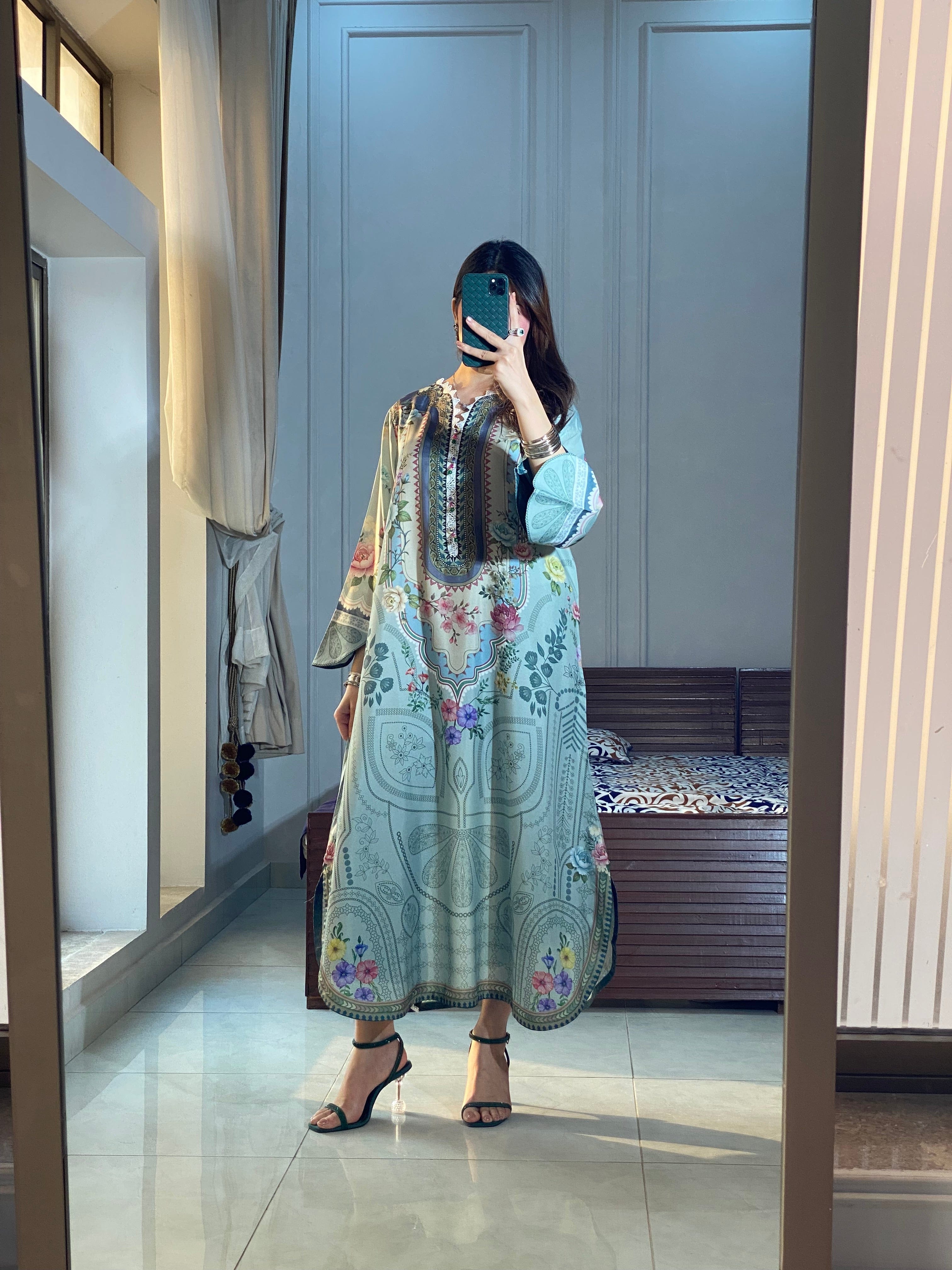 Ayesha.B Small / Light blue Kaftan (50 to 52 lenght)